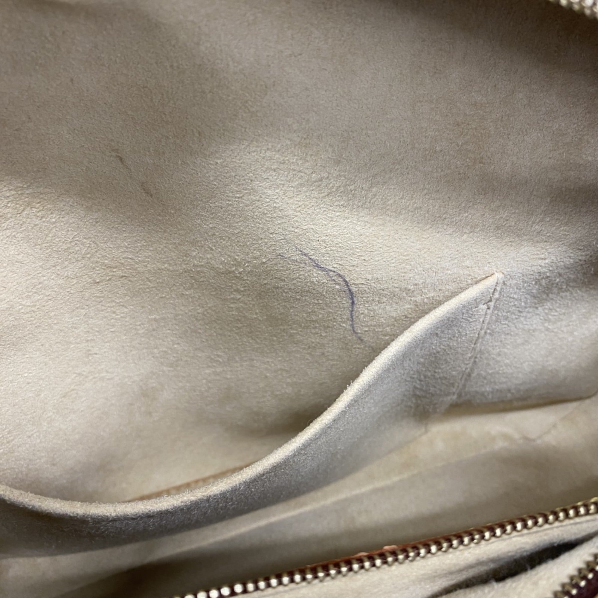 Louis Vuitton Brown Shoulder Bag (Pre-Owned)