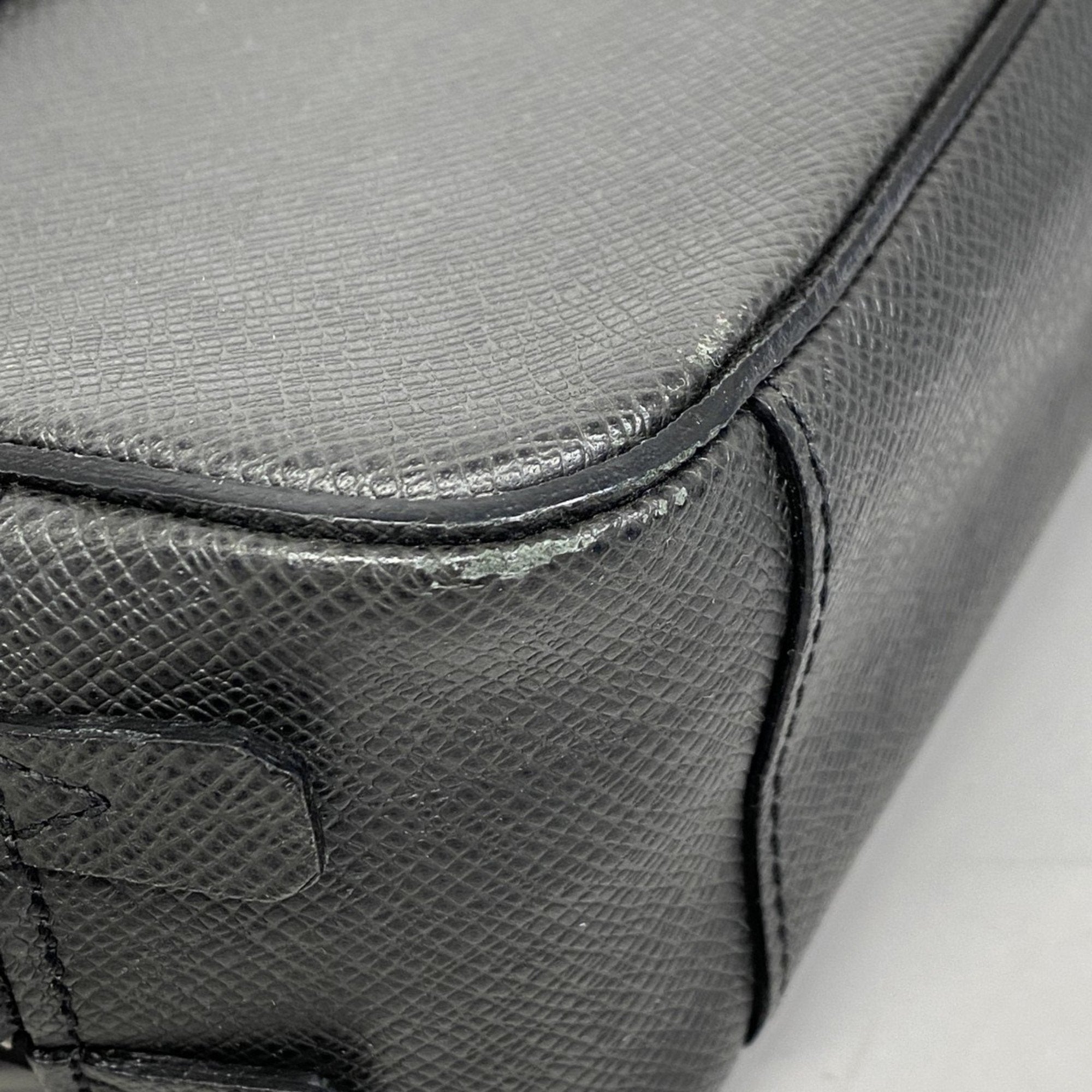 Louis Vuitton Ardoise Clutch Bag (Pre-Owned)