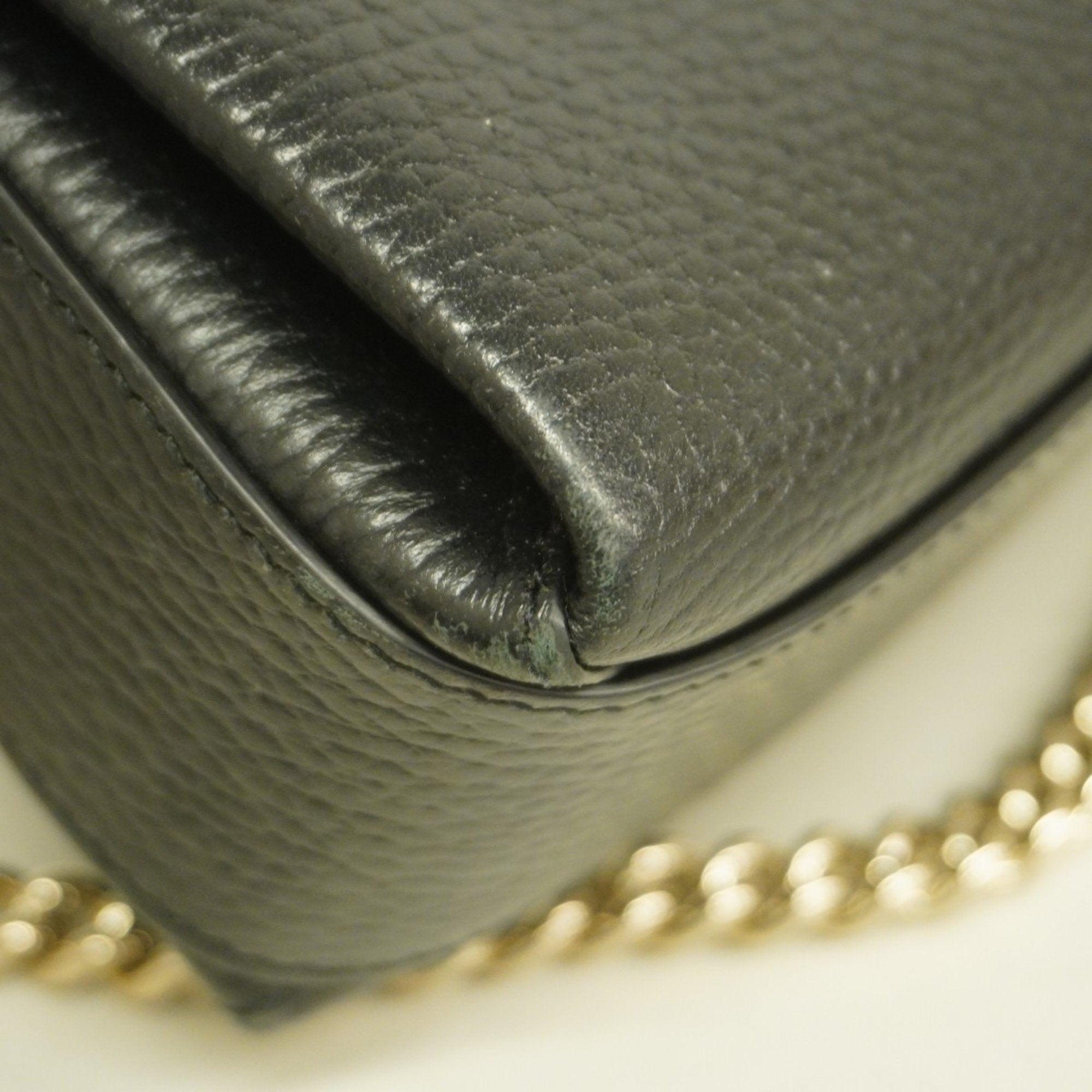 Gucci Black Leather Shoulder Bag (Pre-Owned)