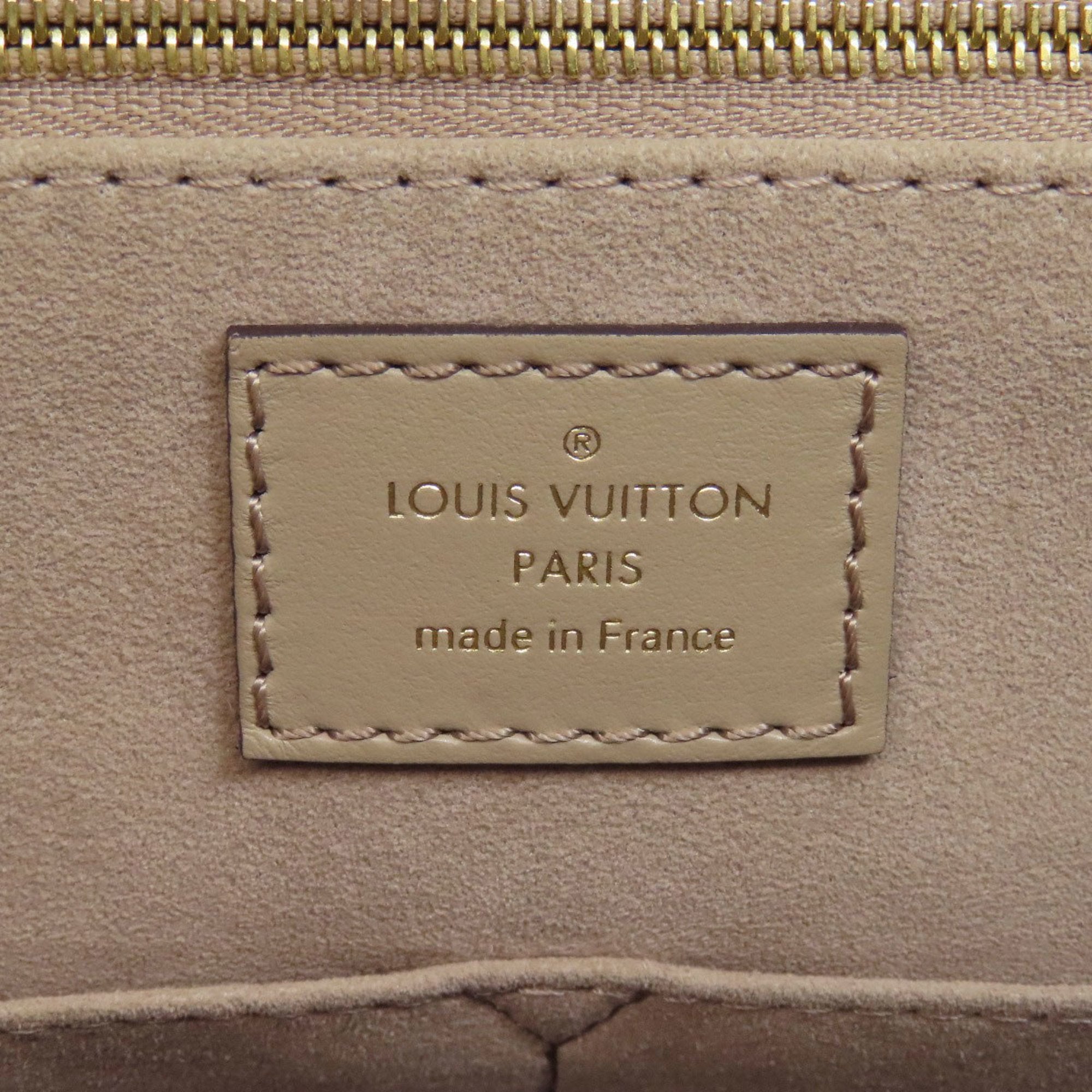 Louis Vuitton Beige Tote Bag (Pre-Owned)
