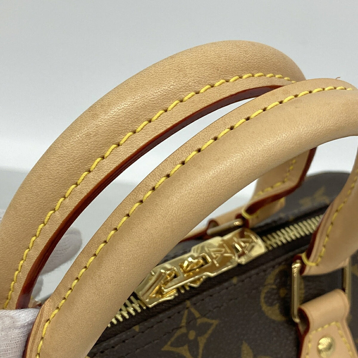 Louis Vuitton Brown Handbag (Pre-Owned)