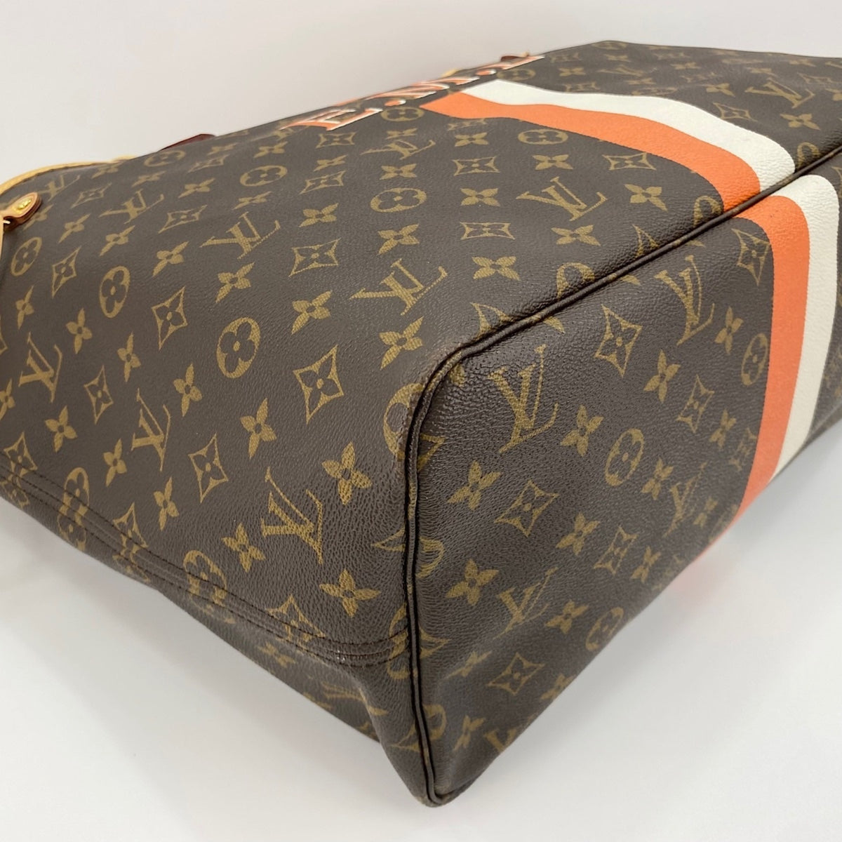Louis Vuitton Brown Tote Bag (Pre-Owned)