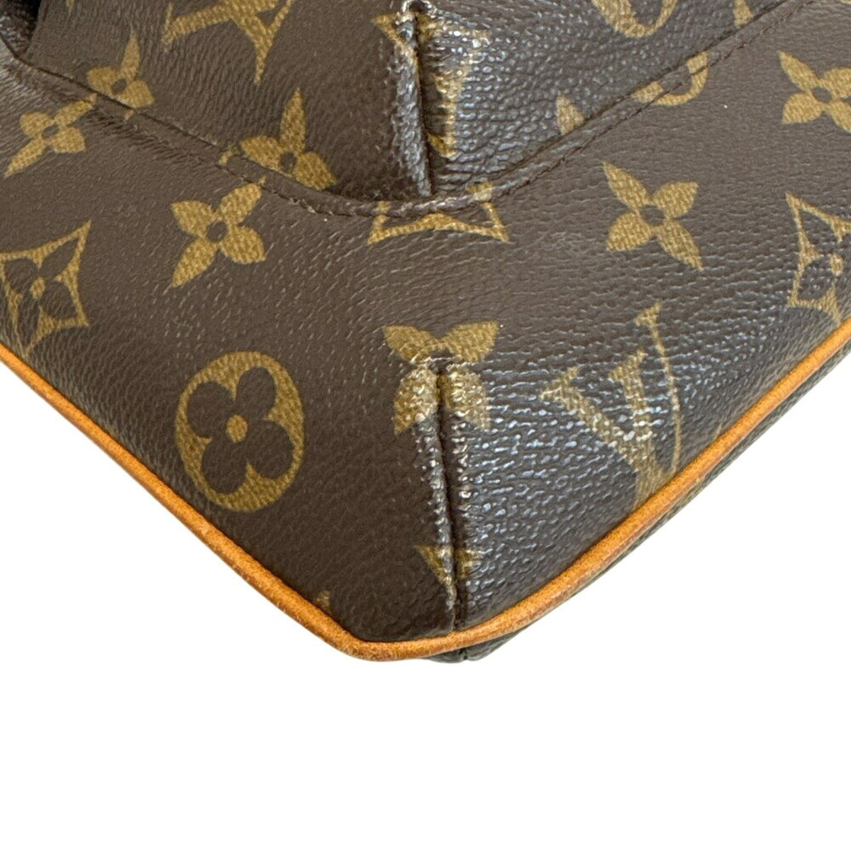 Louis Vuitton Monogram Brown Monogram Pouch (Pre-Owned)