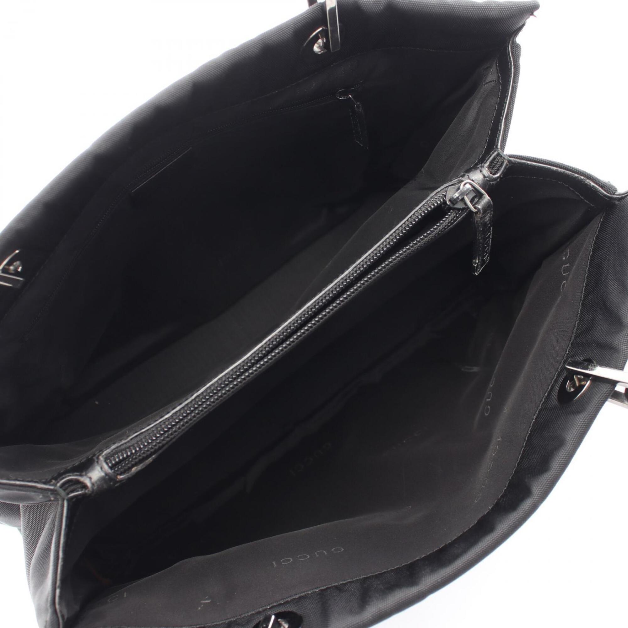 Gucci Black Nylon Handbag Tote Bag (Pre-Owned)