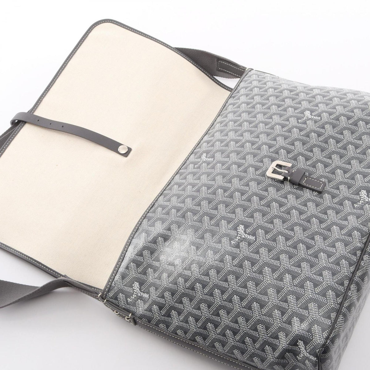 Goyard Gray White Coated Canvas Pvc Leather Handbag Shoulder Bag (Pre-Owned)