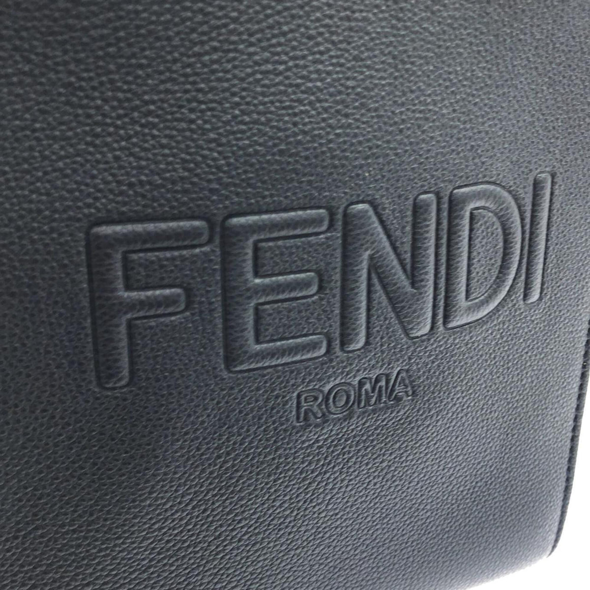 Fendi Blue Navy Leather Handbag (Pre-Owned)