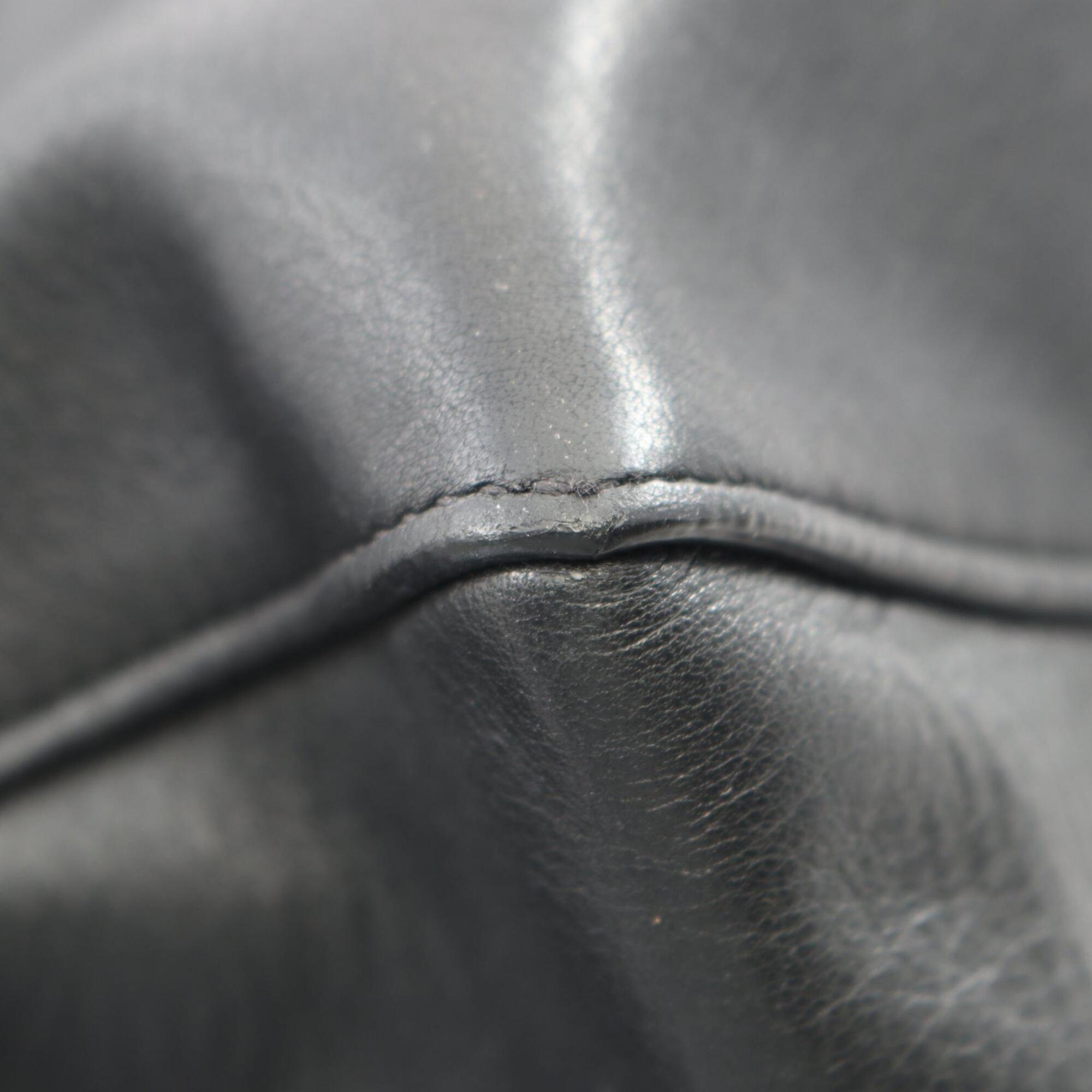 Celine Black Leather Handbag Tote Bag (Pre-Owned)