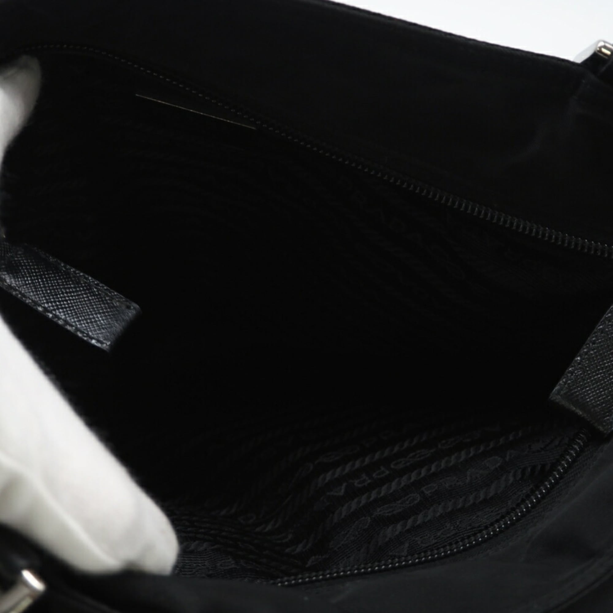 Prada Black Nero Nylon Leather Shoulder Bag (Pre-Owned)