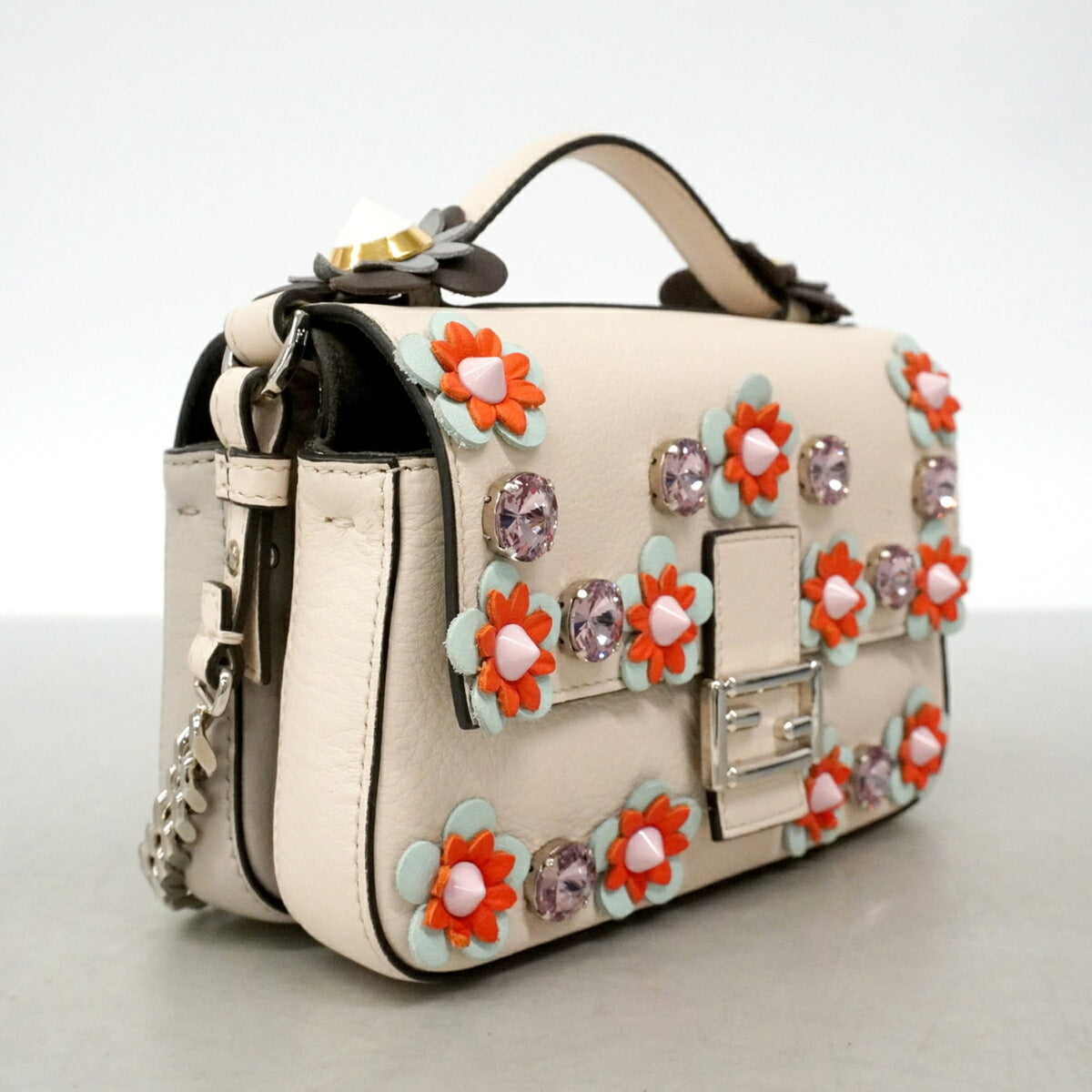 Fendi Gray Ivory Leather Handbag (Pre-Owned)