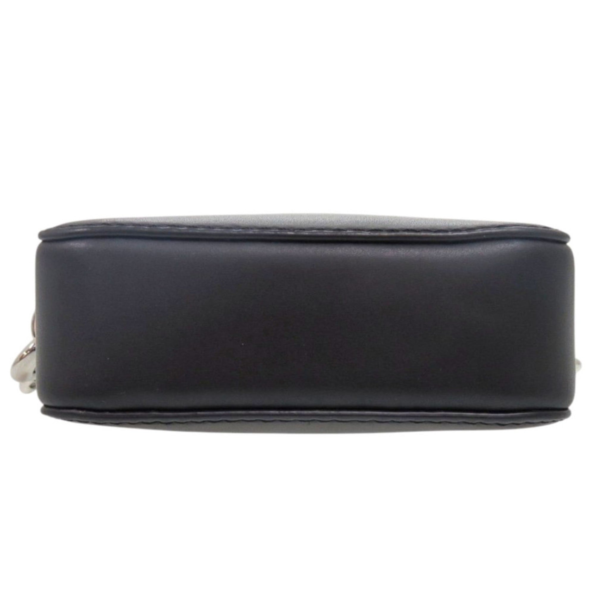 Valentino Garavani Black Leather Shoulder Bag (Pre-Owned)