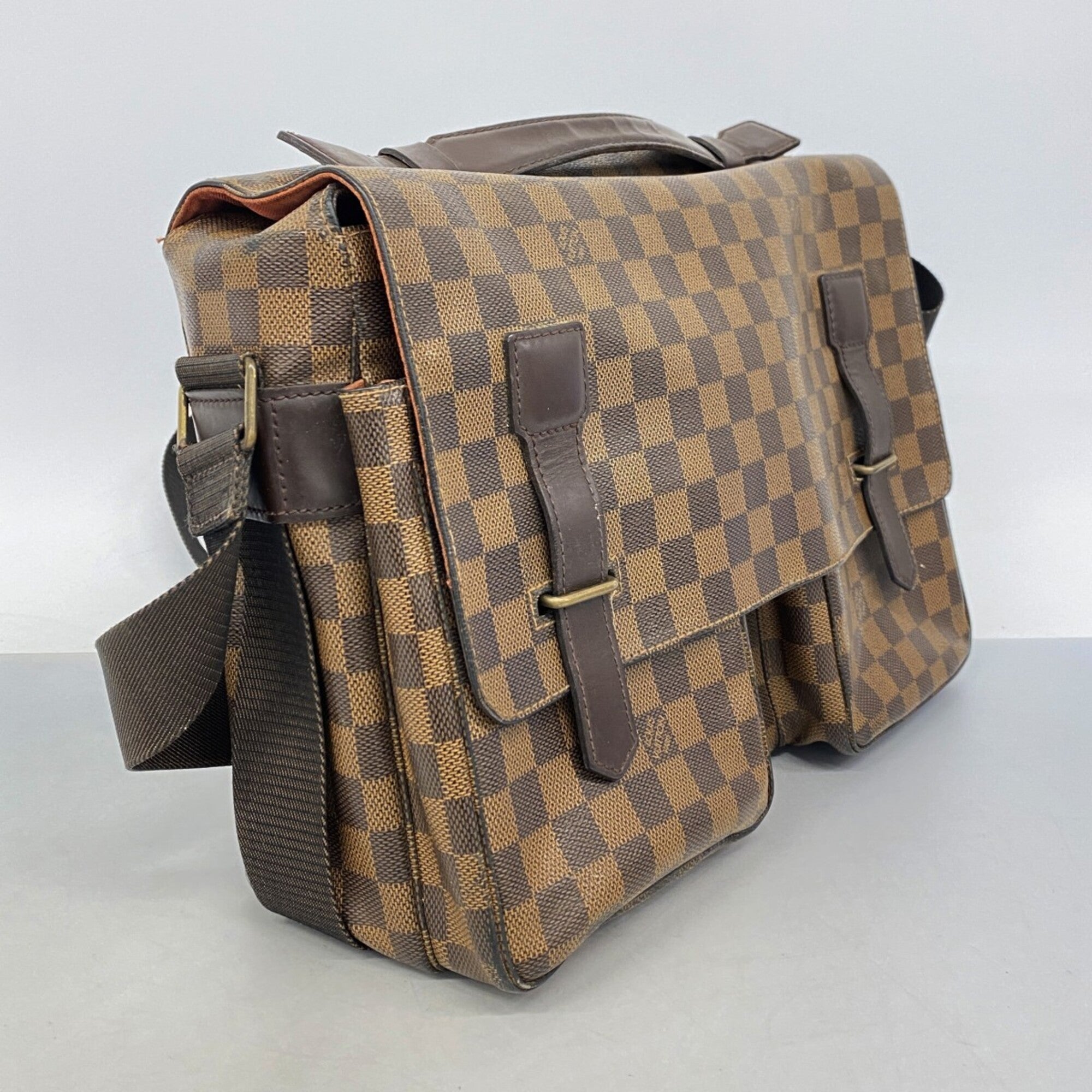 Louis Vuitton Ebene Shoulder Bag (Pre-Owned)
