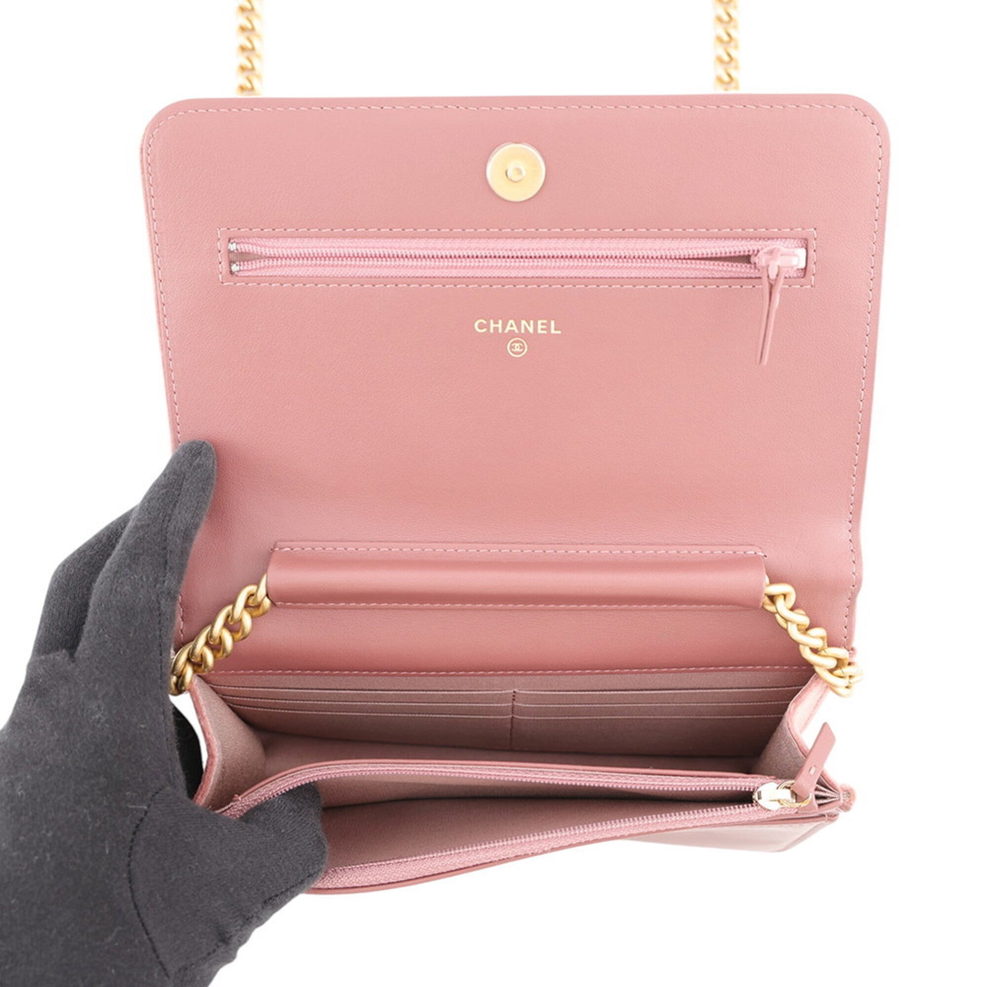 Chanel Boy Chanel Pink Velvet Chain/Shoulder Wallet (Pre-Owned)