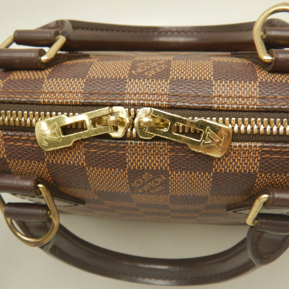 Louis Vuitton Damier Canvas Ebene Damier Canvas Handbag (Pre-Owned)