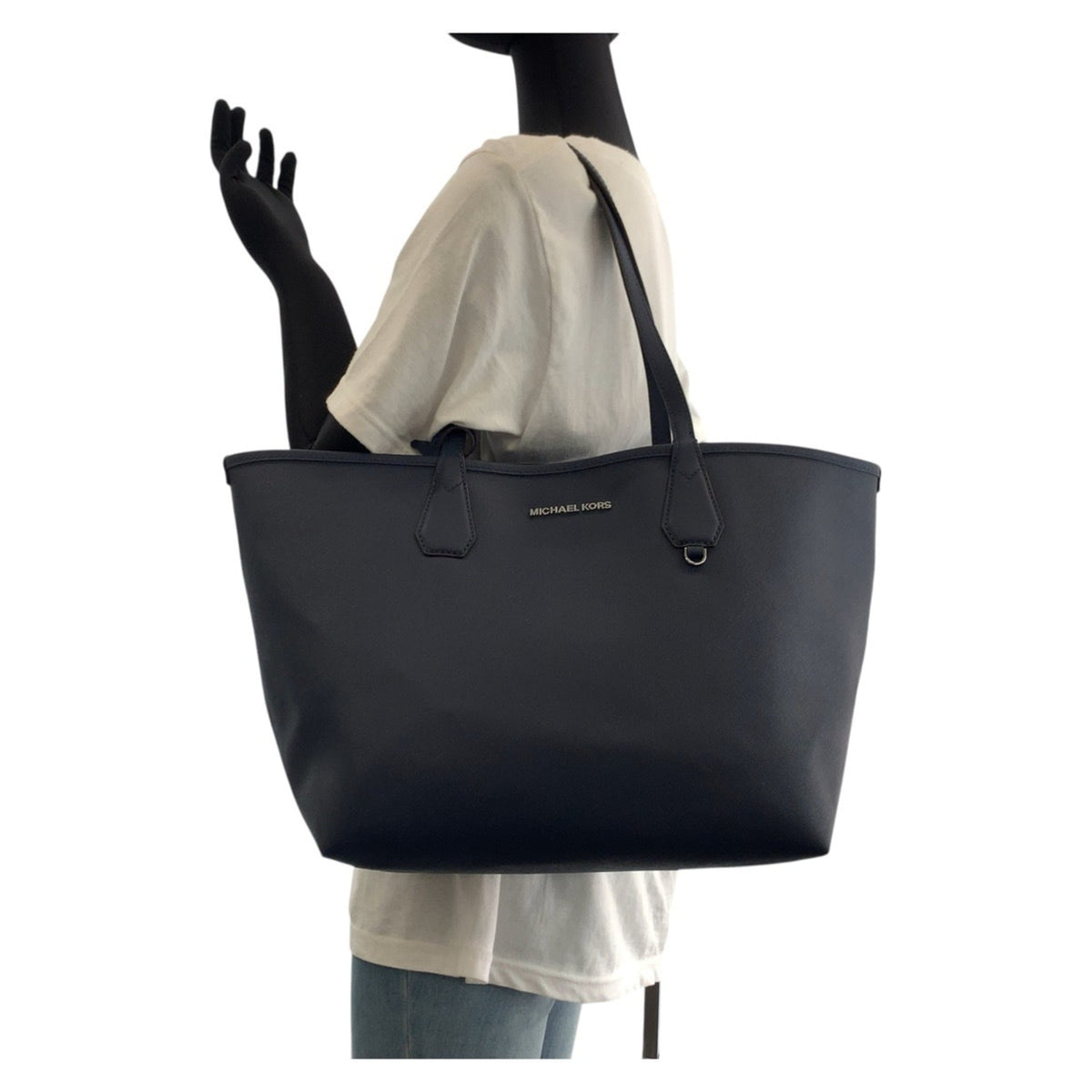 Michael Kors Navy Leather Pouch Shoulder Bag Tote Bag (Pre-Owned)