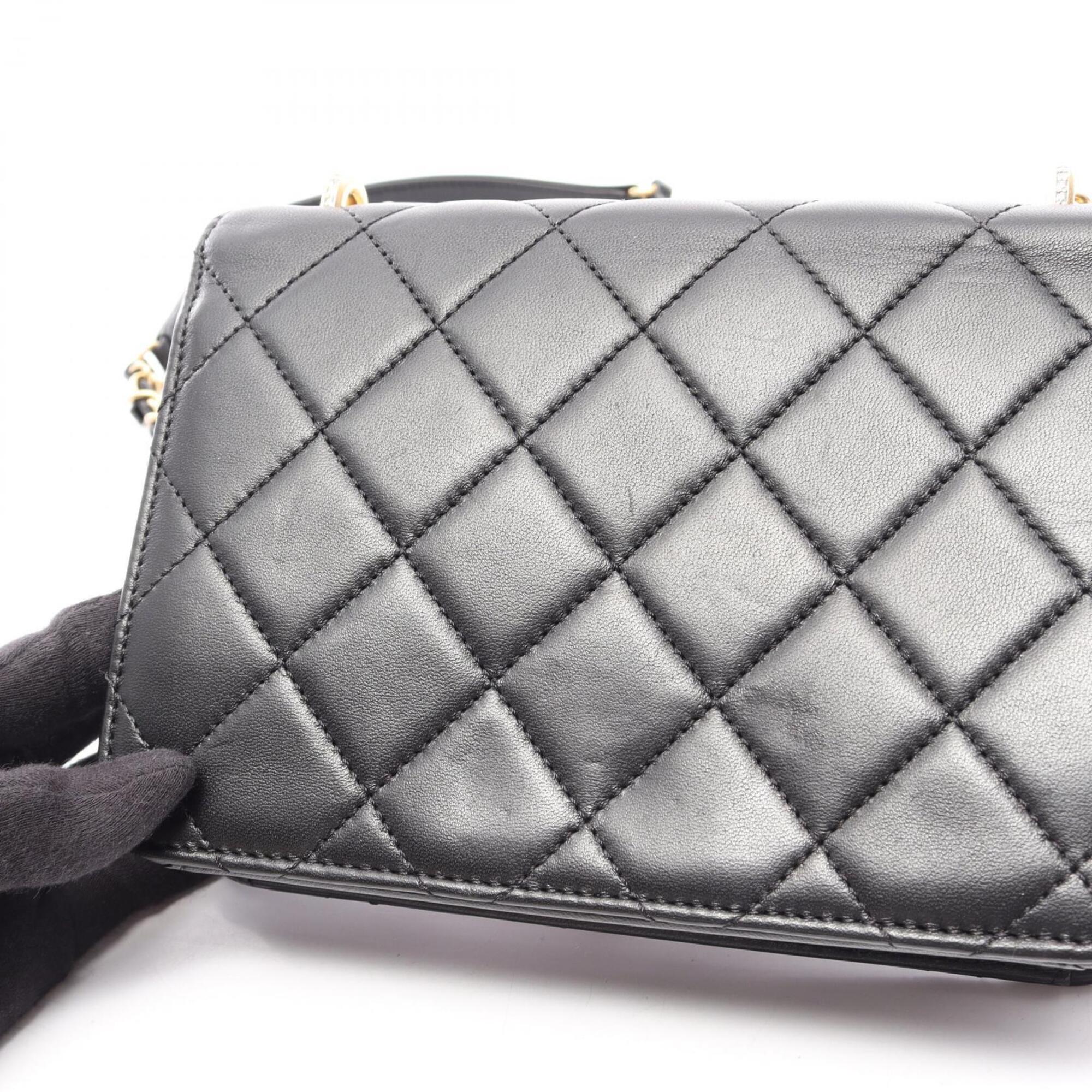 Chanel Black Leather Handbag Shoulder Bag (Pre-Owned)