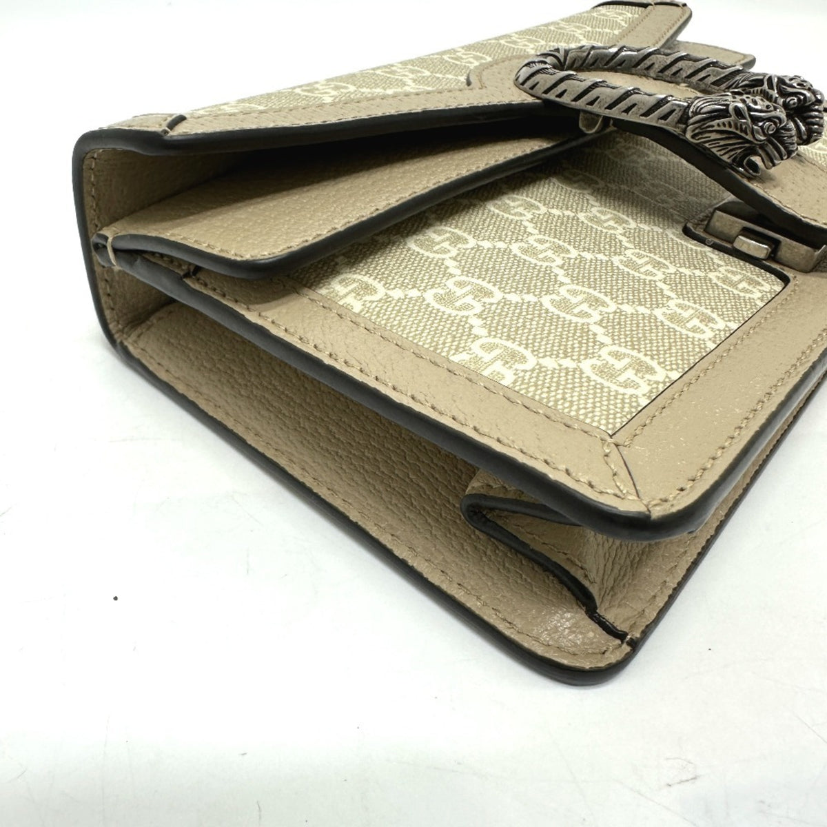 Gucci Beige Gg Supreme Shoulder Bag (Pre-Owned)
