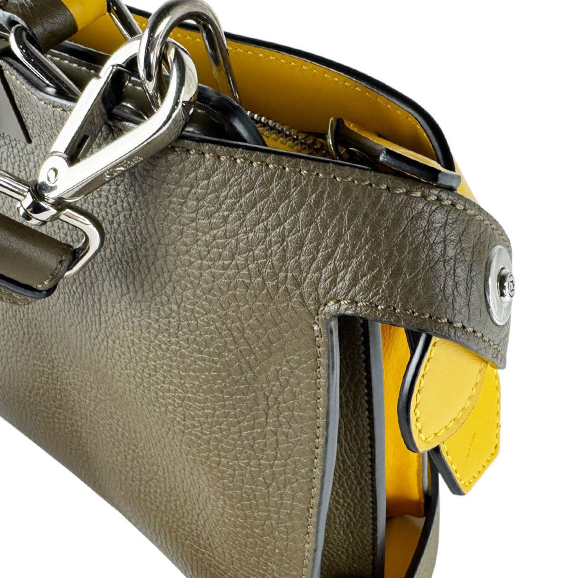 Fendi Khaki Yellow Leather Shoulder Bag (Pre-Owned)