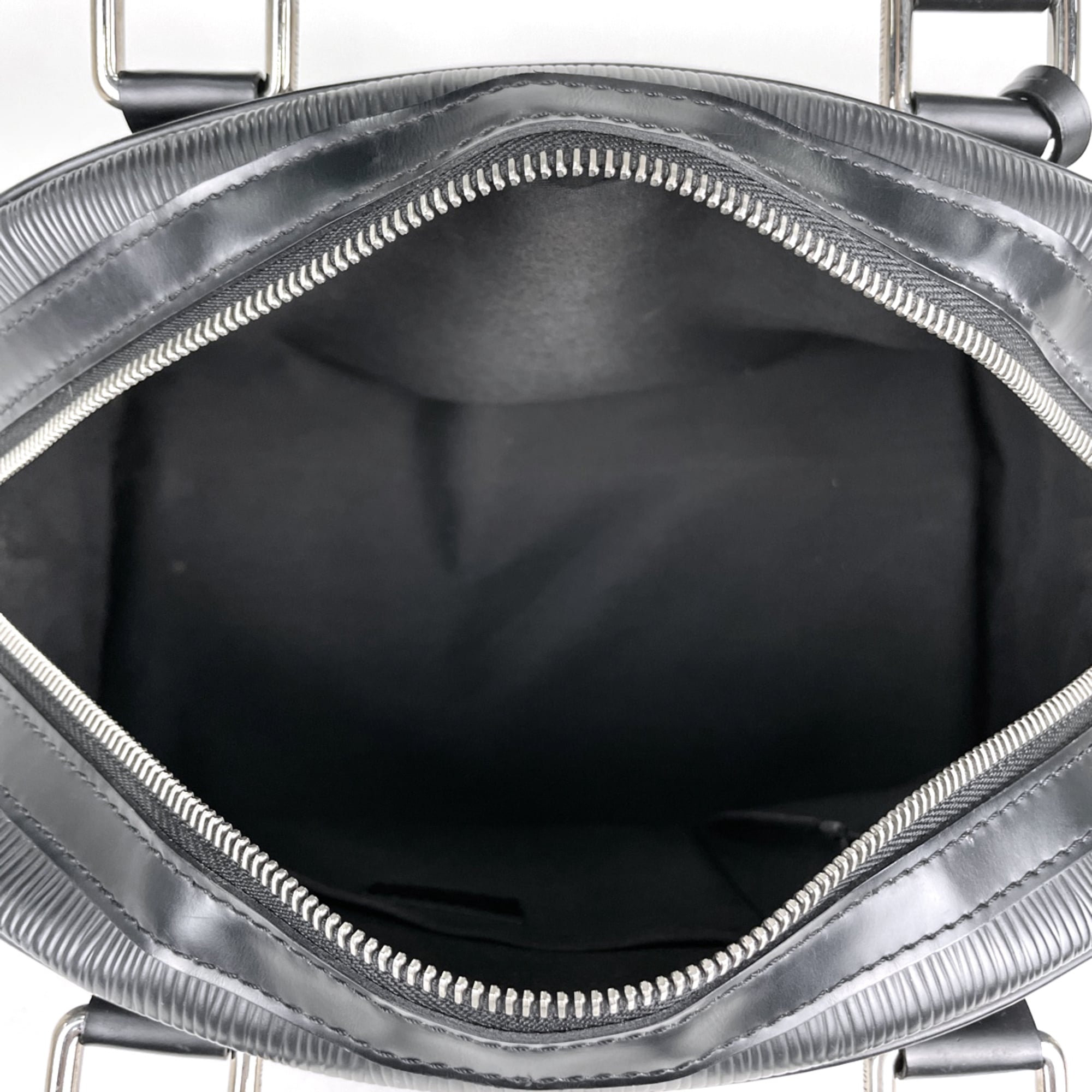 Louis Vuitton Black Noir Epi Leather Handbag (Pre-Owned)