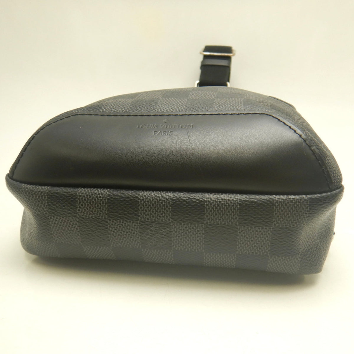 Louis Vuitton Damier Graphite Noir Damier Graphite Sling Bag (Pre-Owned)