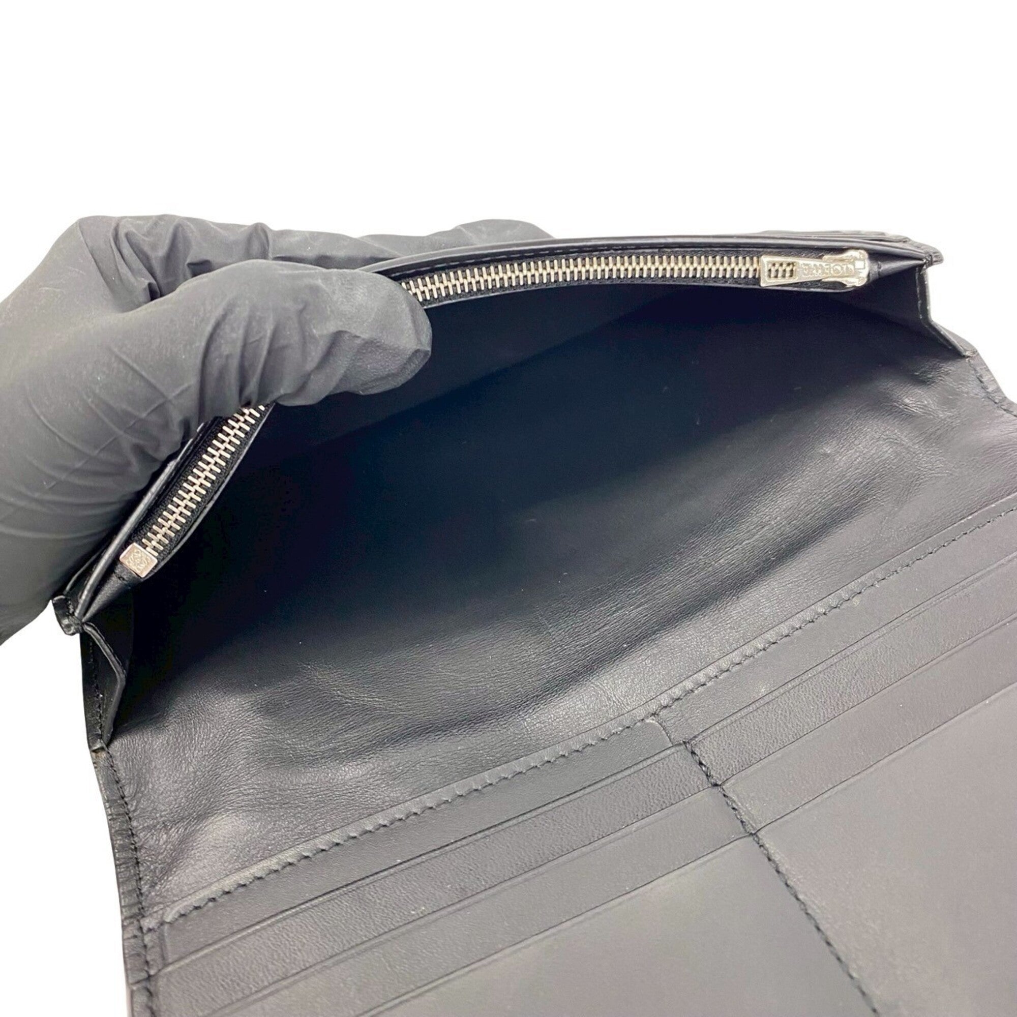 Loewe Black Leather Long Wallet (Bi-Fold) (Pre-Owned)