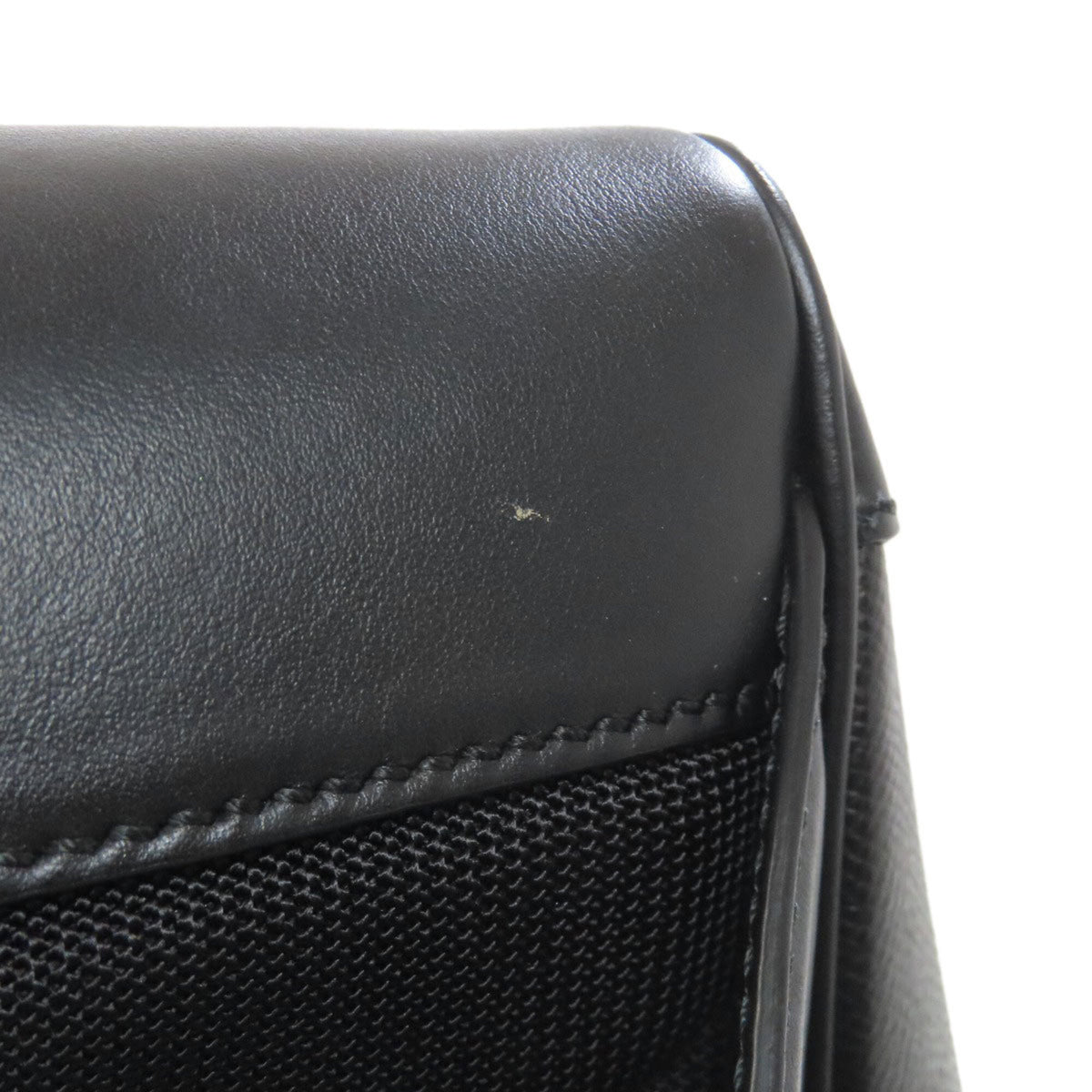 Burberry Black Leather Backpack (Pre-Owned)