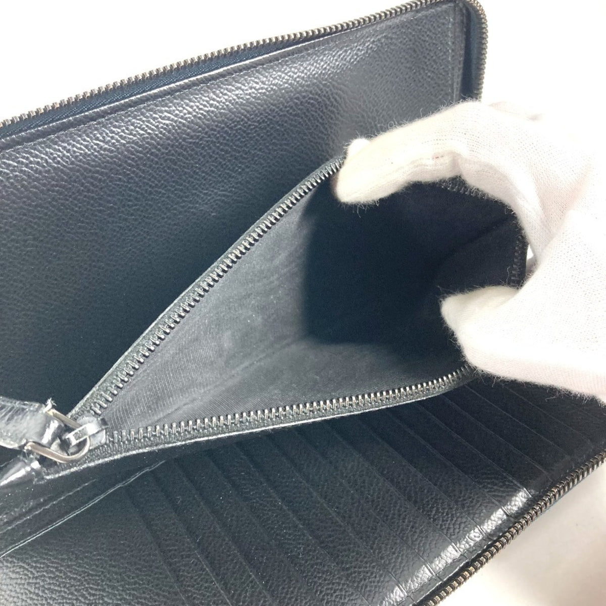 Prada Navy Saffiano Long Wallet (Bi-Fold) (Pre-Owned)