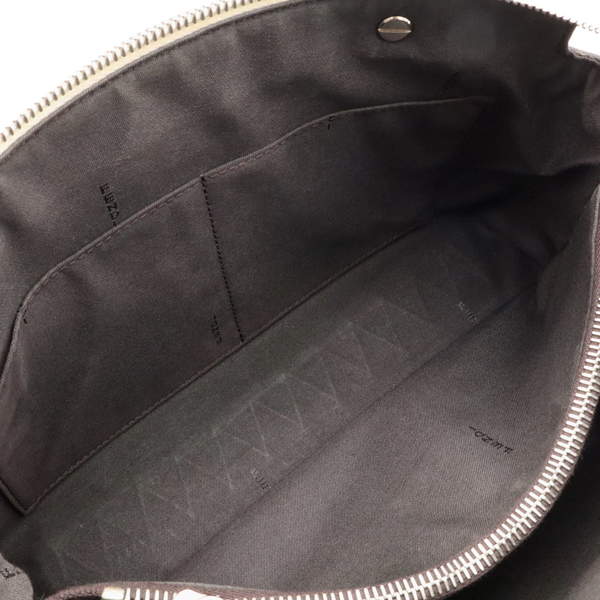 Fendi Cream Canvas Handbag Shoulder Bag (Pre-Owned)
