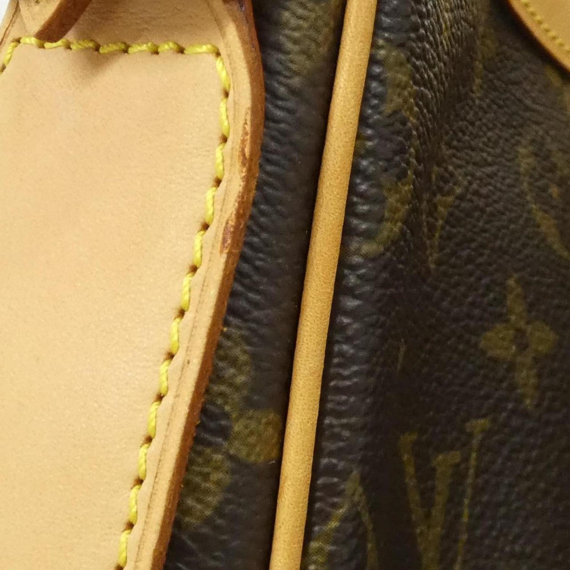 Louis Vuitton Brown Coated Canvas Shoulder Bag (Pre-Owned)