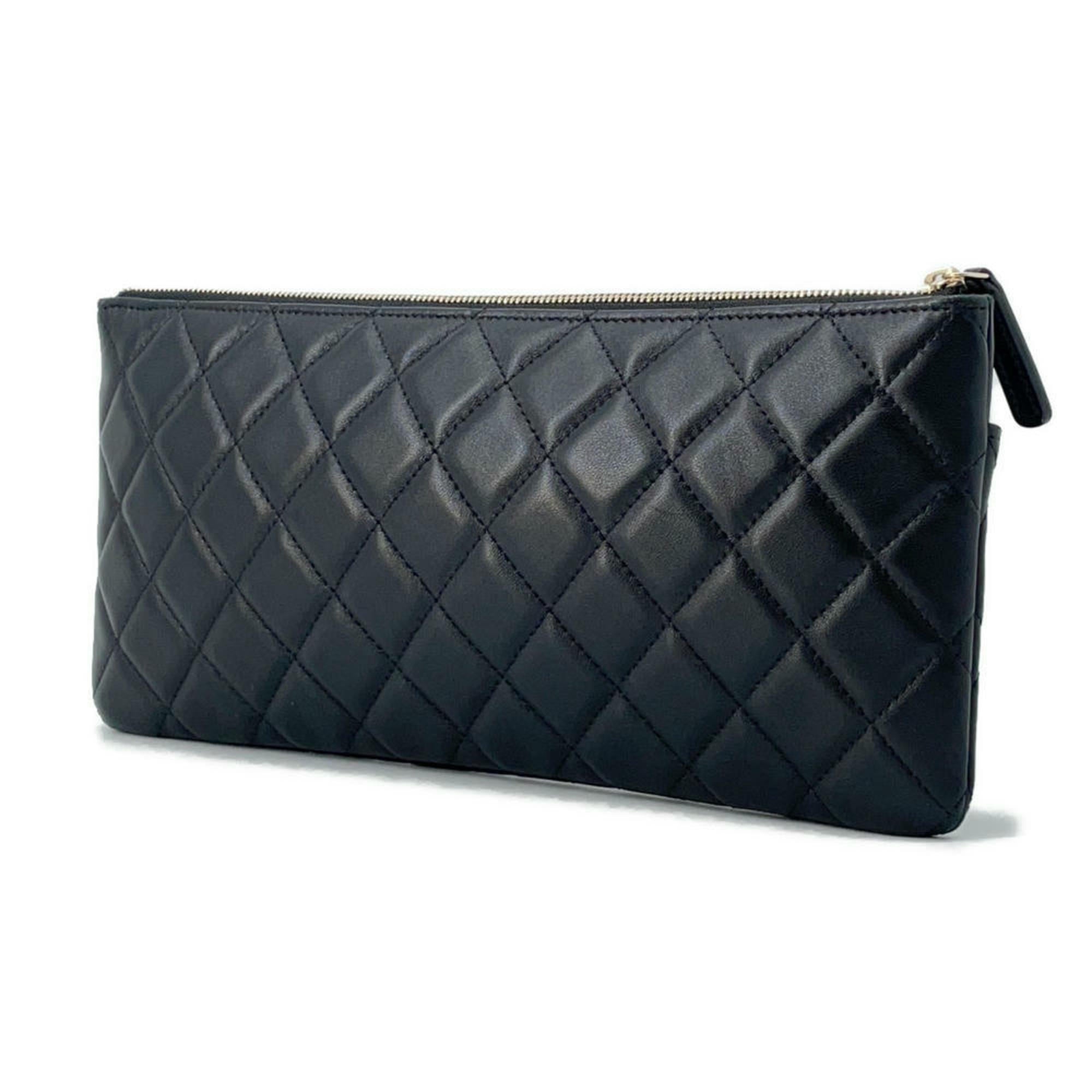Chanel Black Leather Clutch Bag (Pre-Owned)