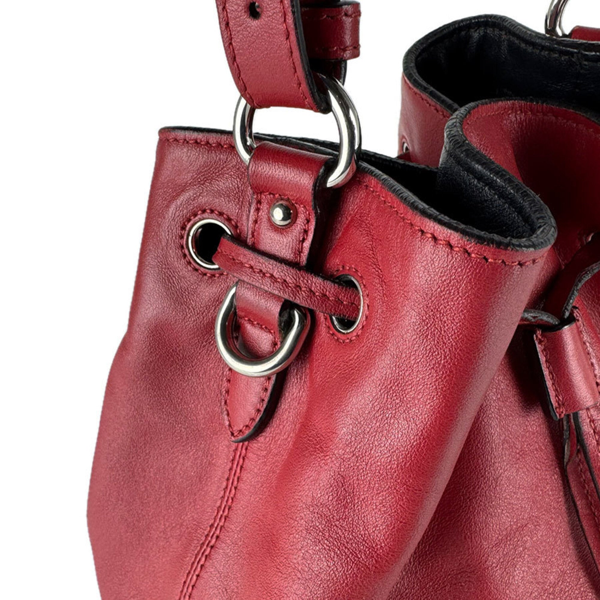Prada Red Color Leather Shoulder Bag (Pre-Owned)
