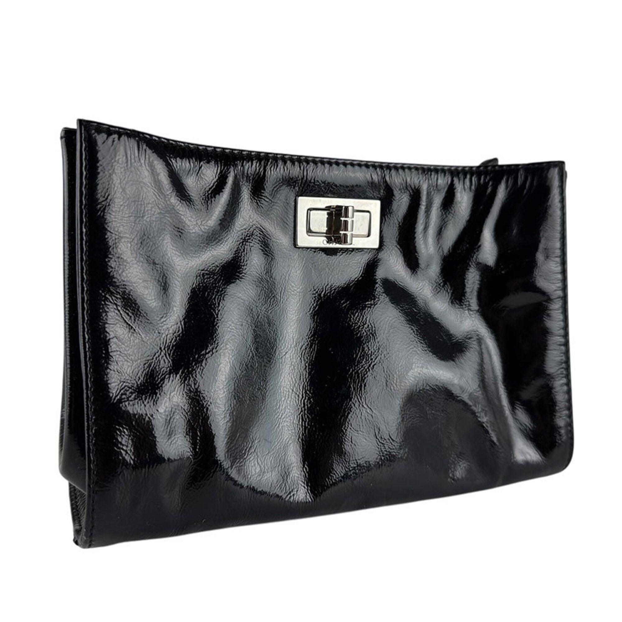 Chanel Black Patent Leather Handbag (Pre-Owned)