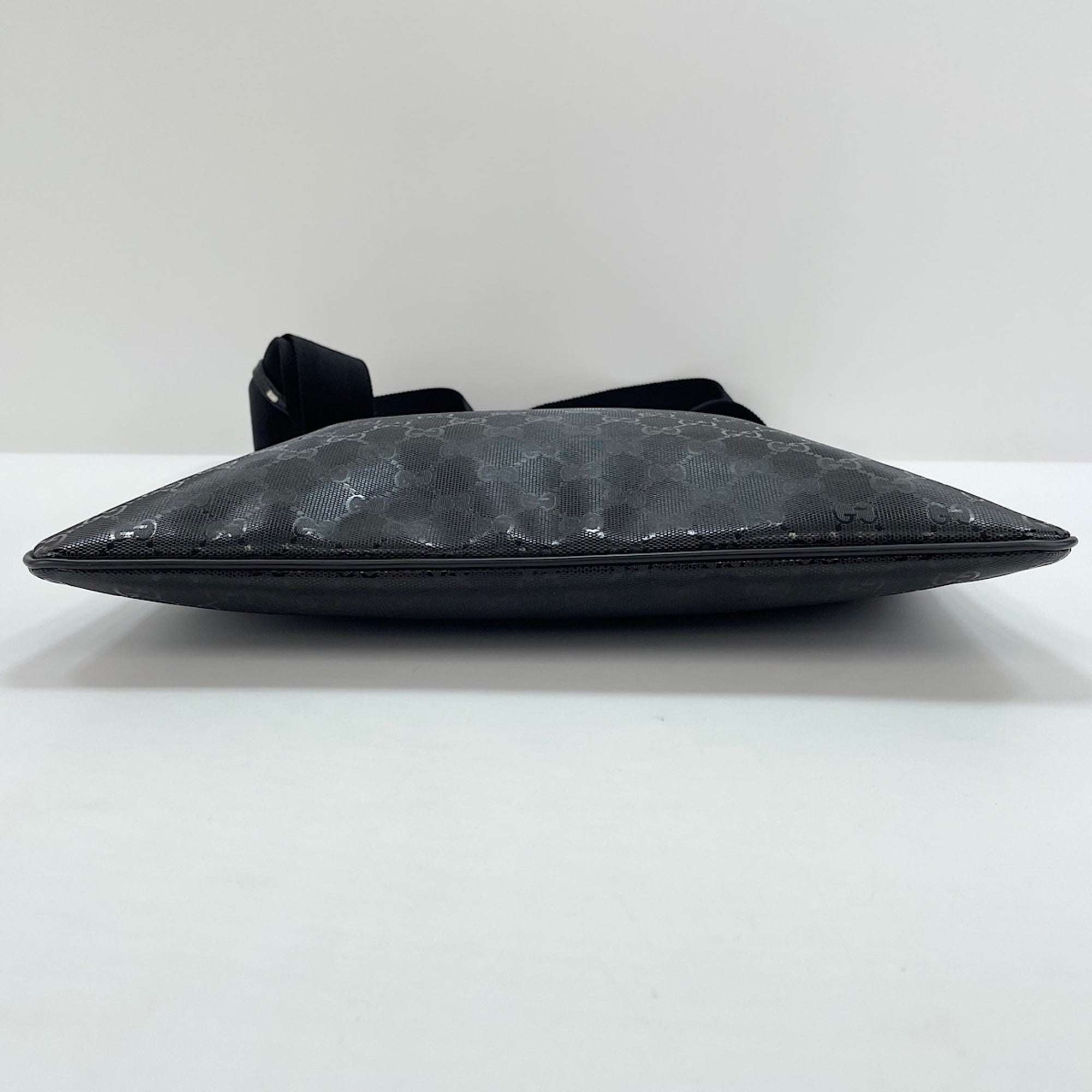 Gucci Gg Imprimé Black Gg Imprimé Shoulder Bag (Pre-Owned)