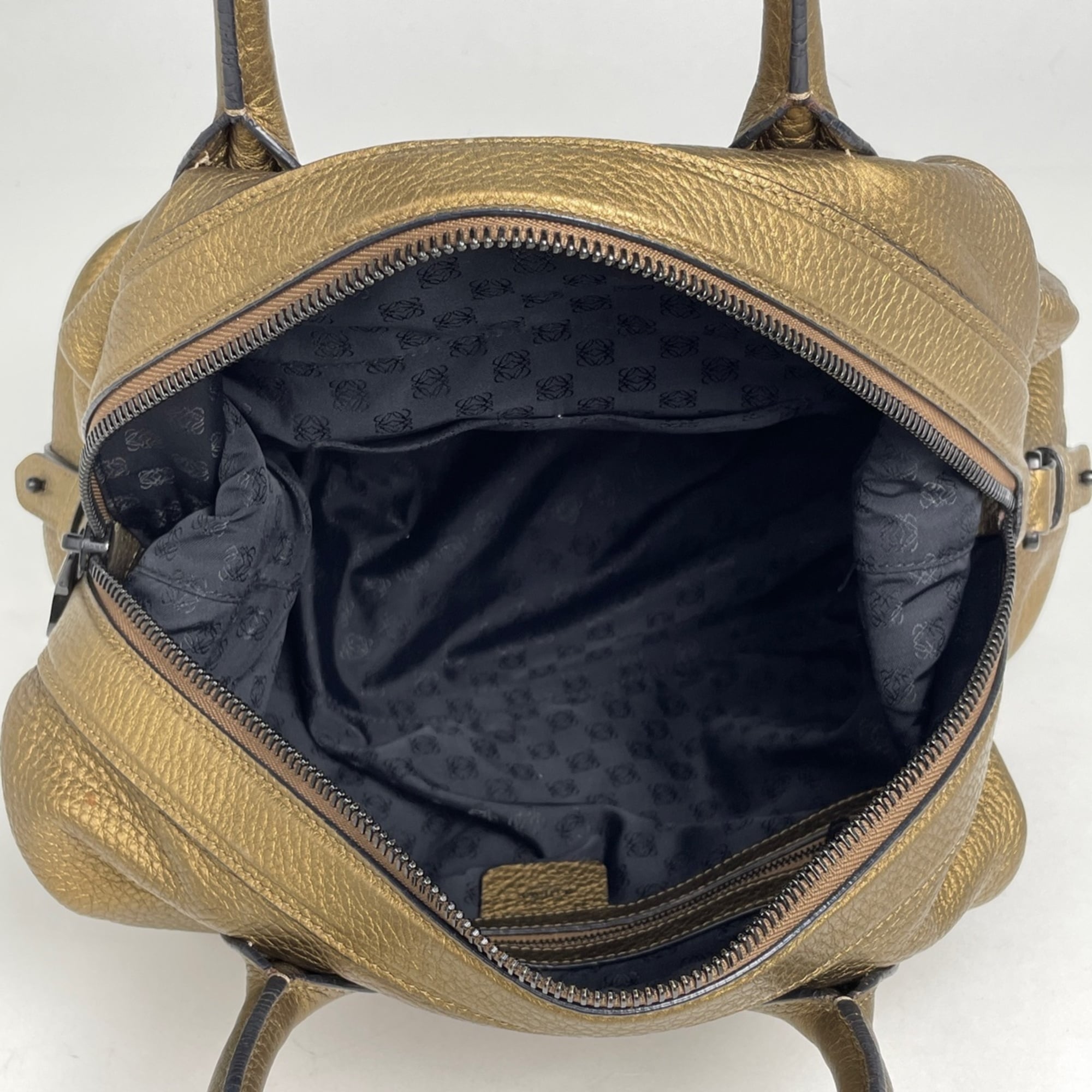 Loewe Gold Leather Handbag Shoulder Bag (Pre-Owned)