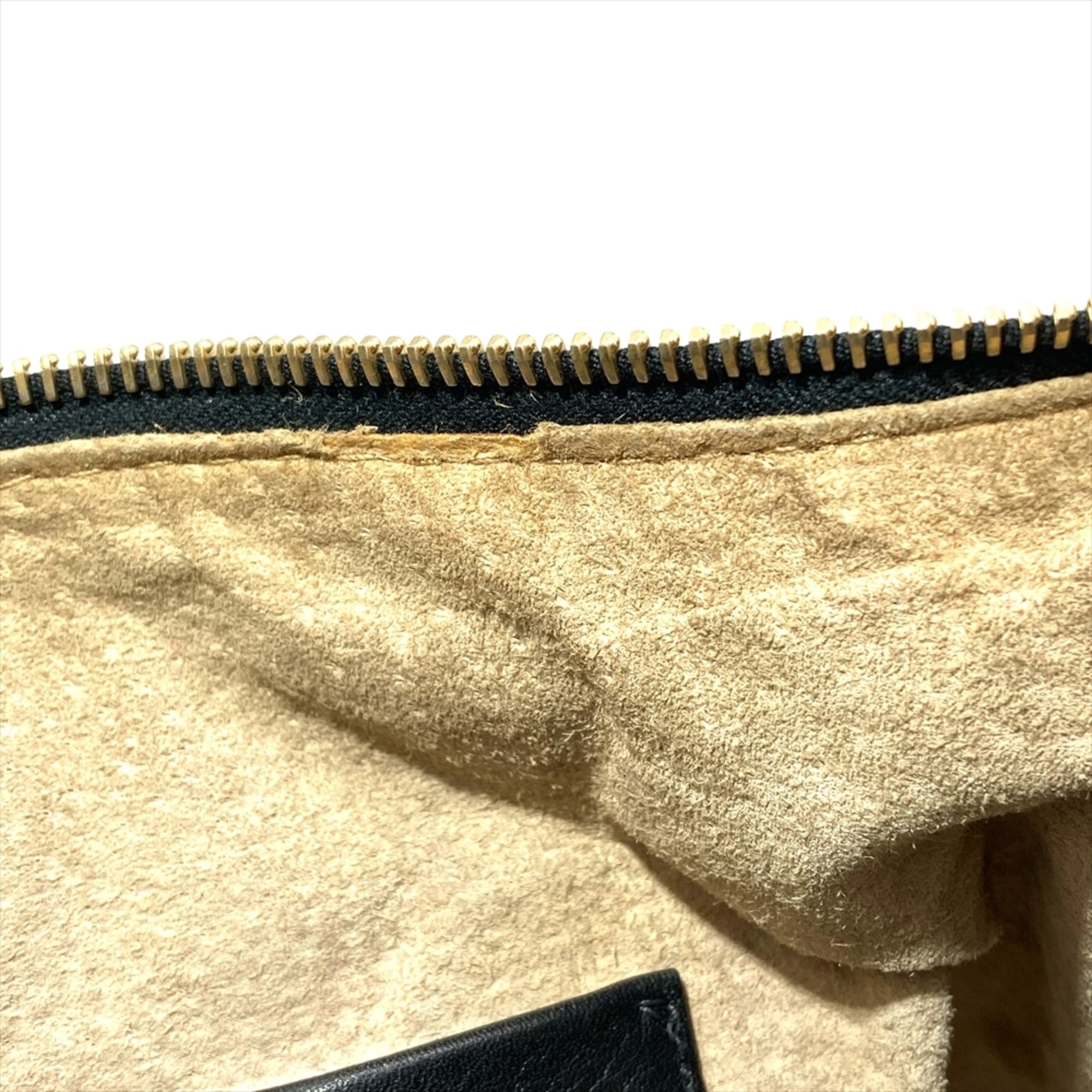 Prada Black Leather Shoulder Bag (Pre-Owned)