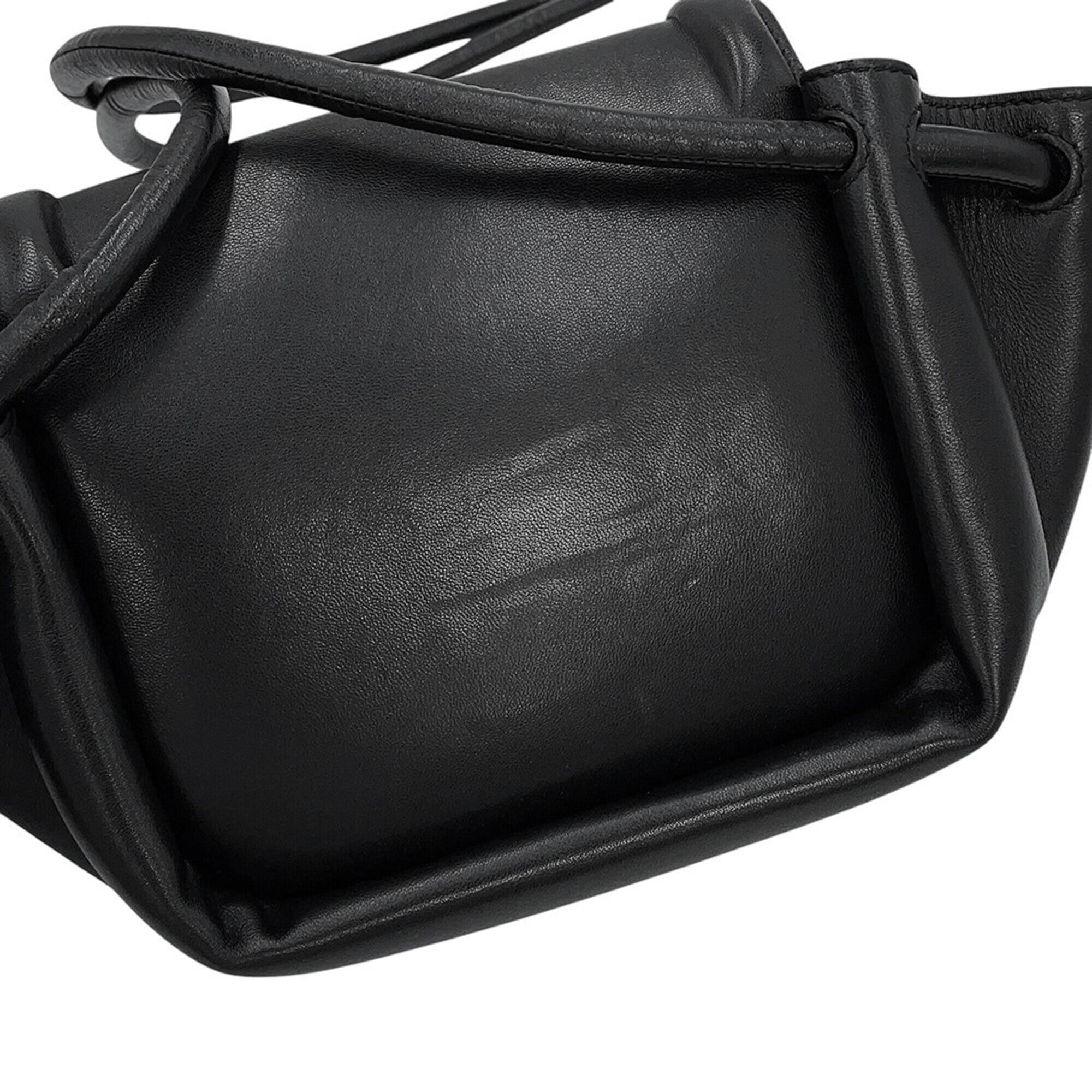 Bottega Veneta Black Leather Handbag Shoulder Bag (Pre-Owned)