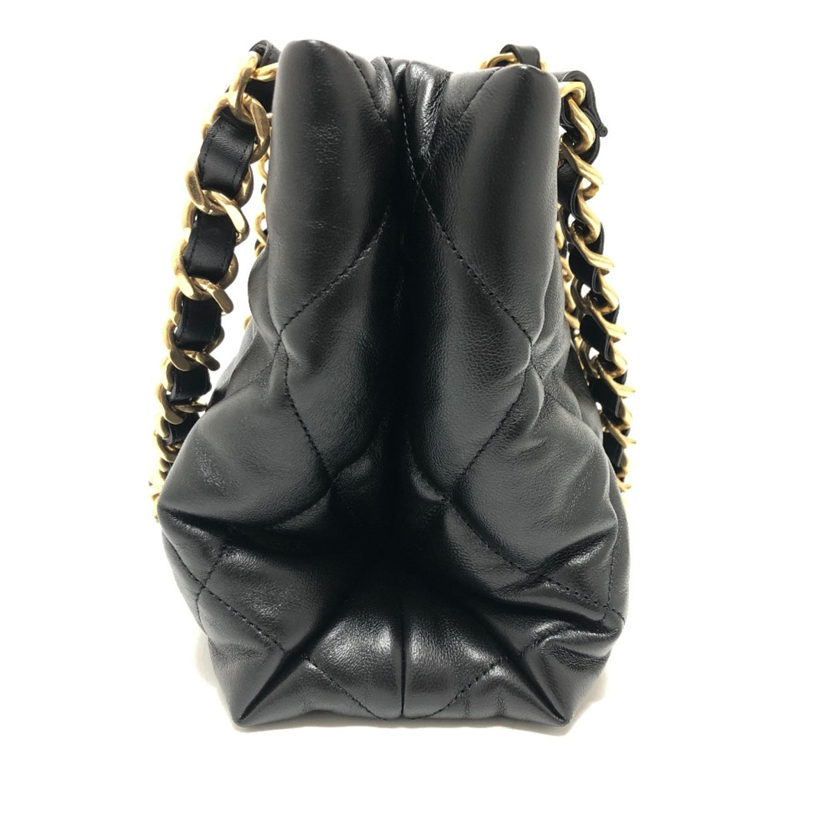 Chanel Black Leather Shoulder Bag (Pre-Owned)