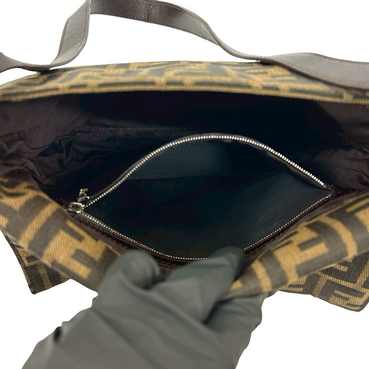 Fendi Brown Canvas Leather Handbag Shoulder Bag (Pre-Owned)