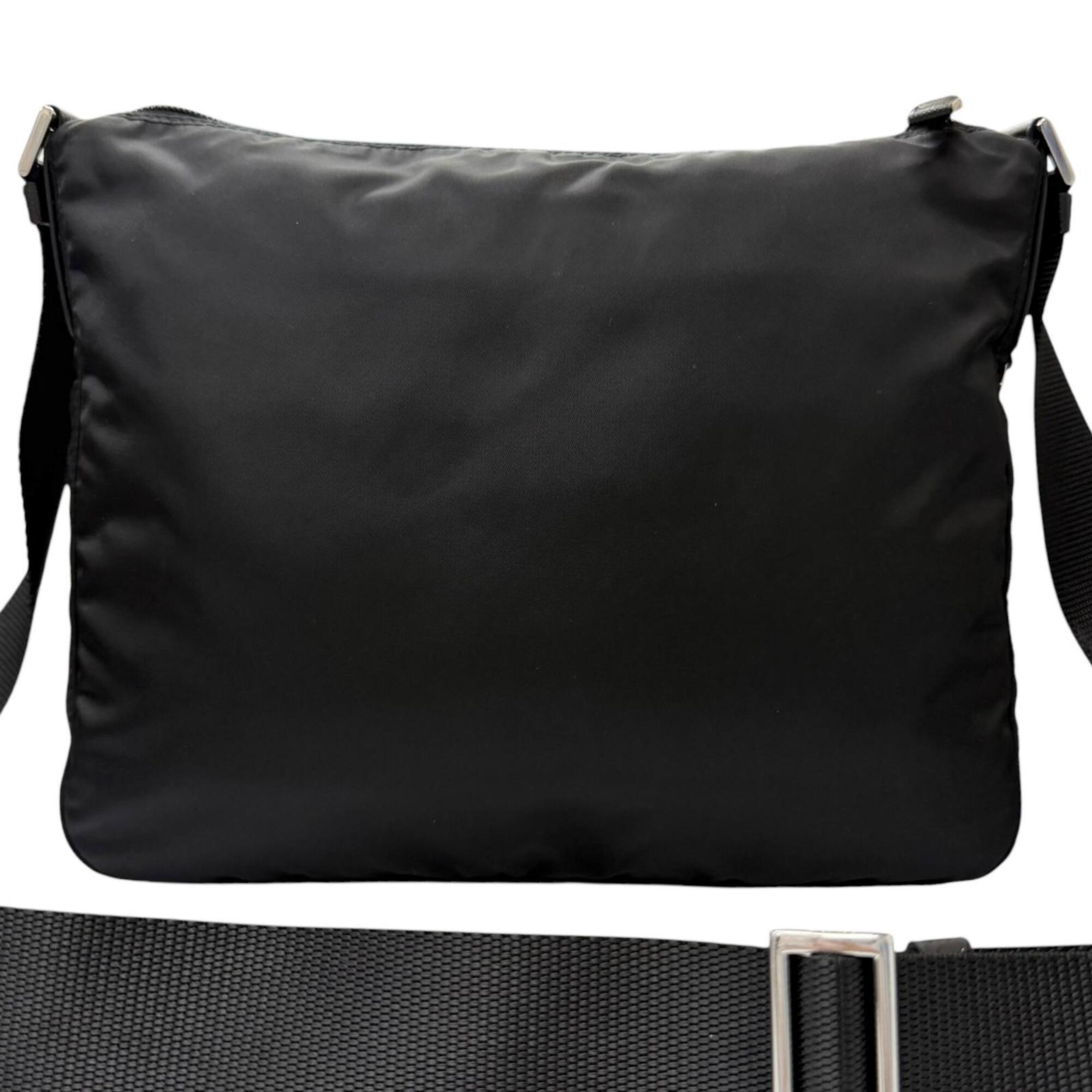 Prada Black Nylon Leather Pouch Shoulder Bag (Pre-Owned)