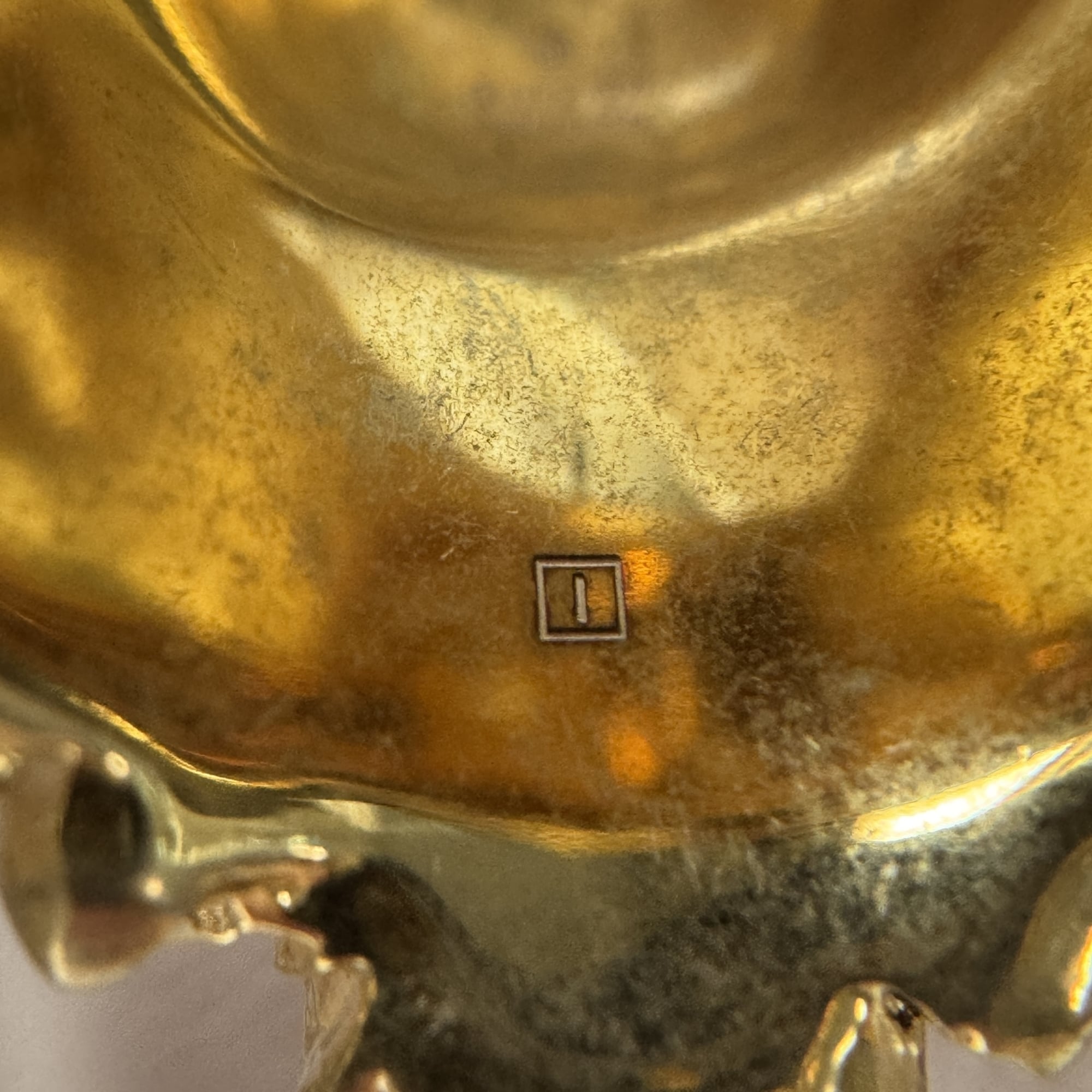 Gucci Gold Metal Band Ring (Pre-Owned)