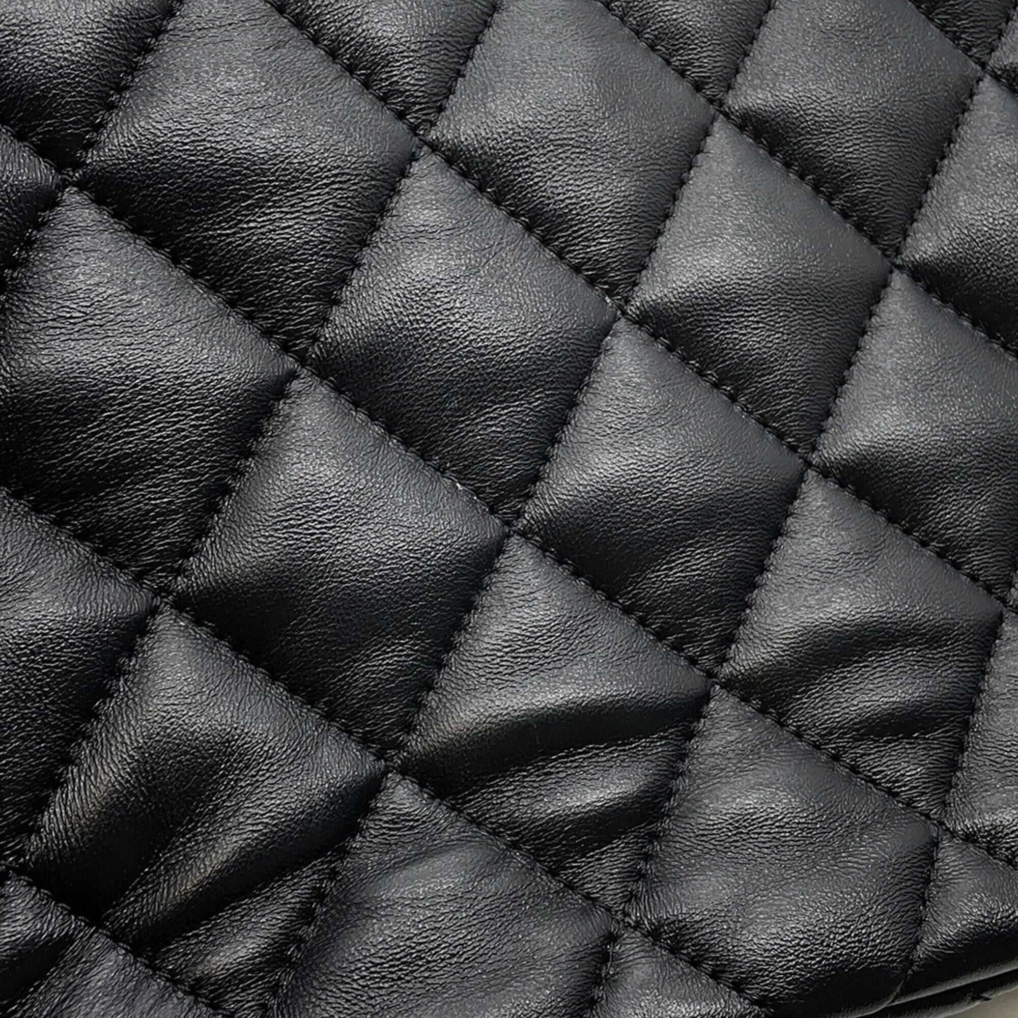 Chanel Black Leather Handbag Shoulder Bag (Pre-Owned)