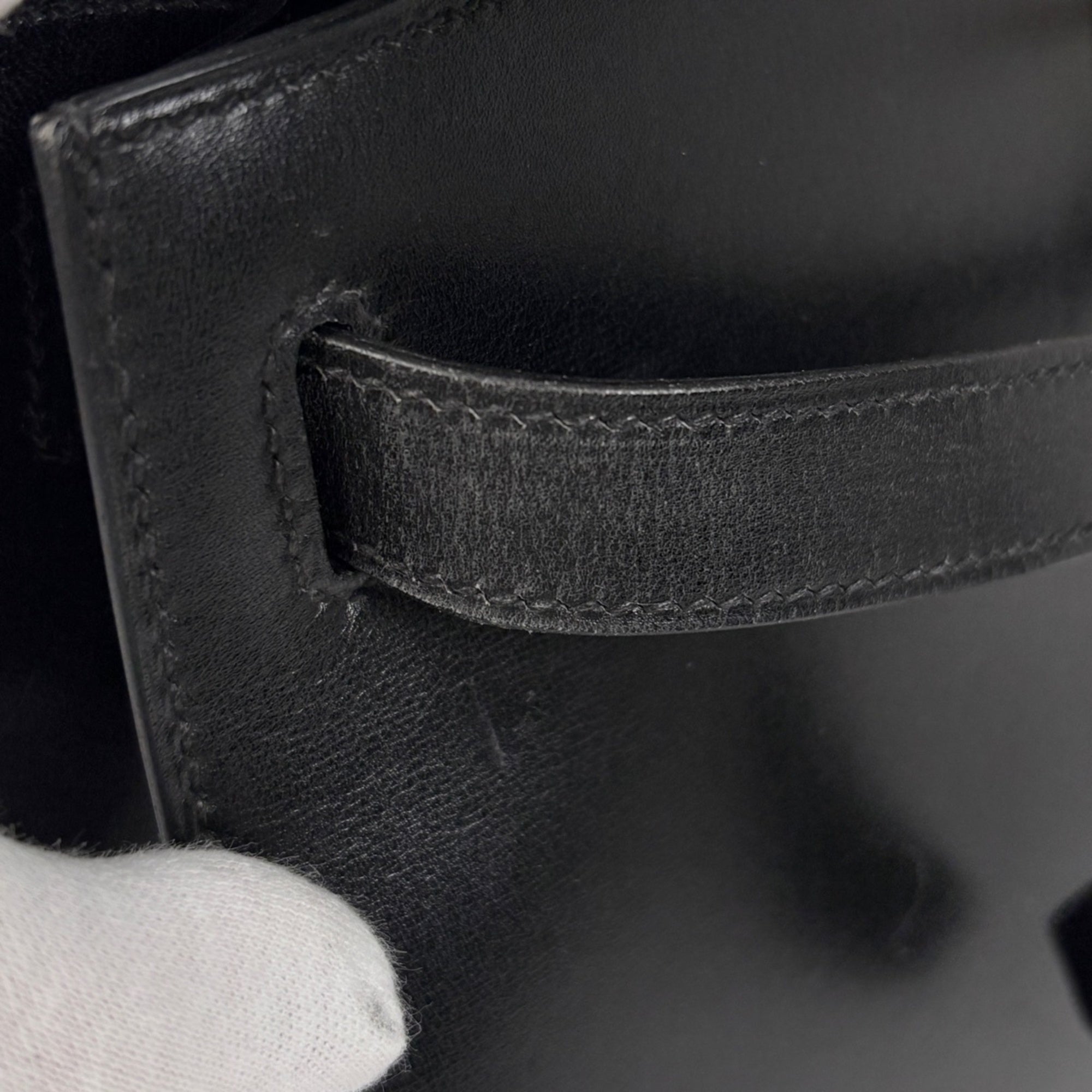 Hermes Black Box Calf Leather Handbag (Pre-Owned)