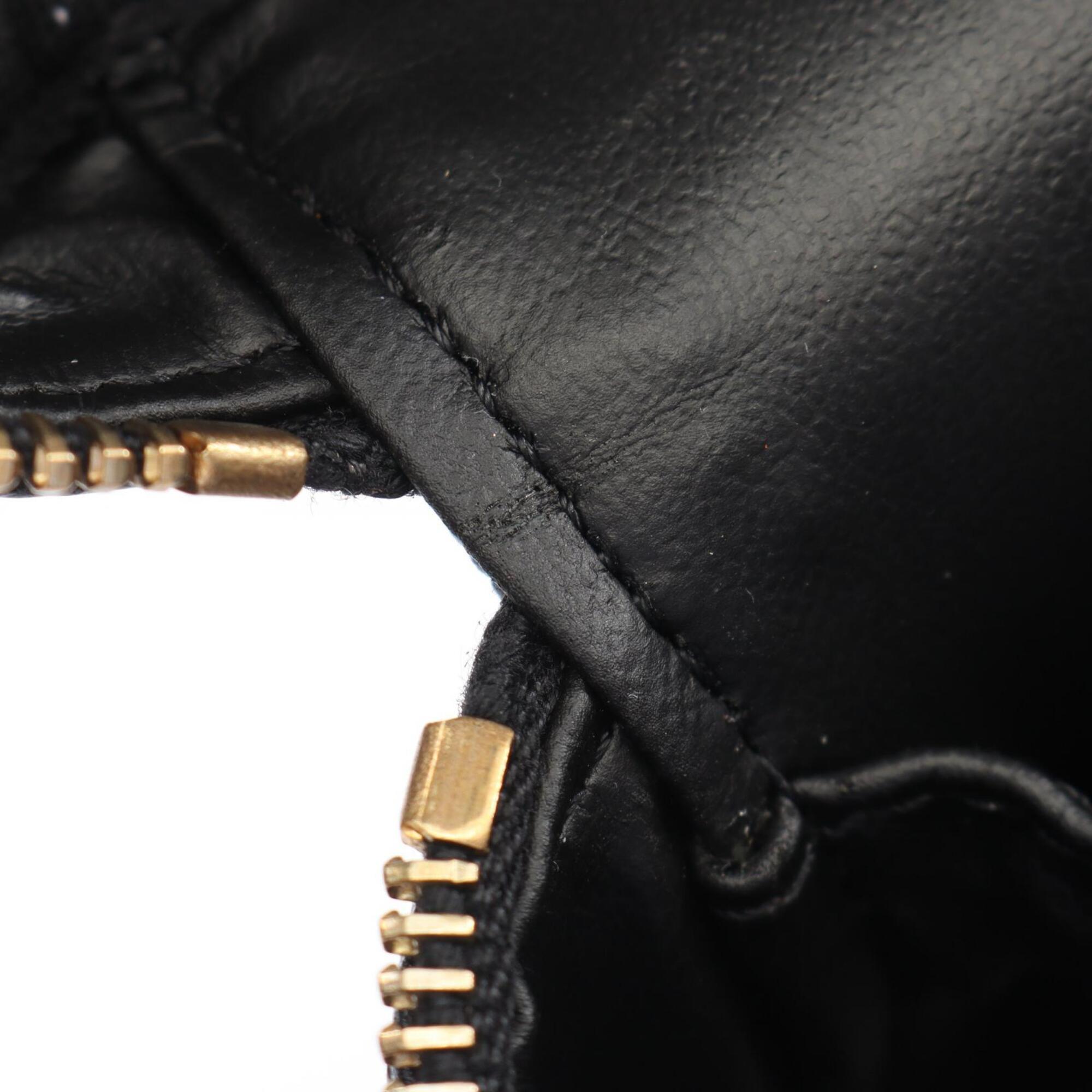 Chanel Black Grained Calfskin Handbag (Pre-Owned)