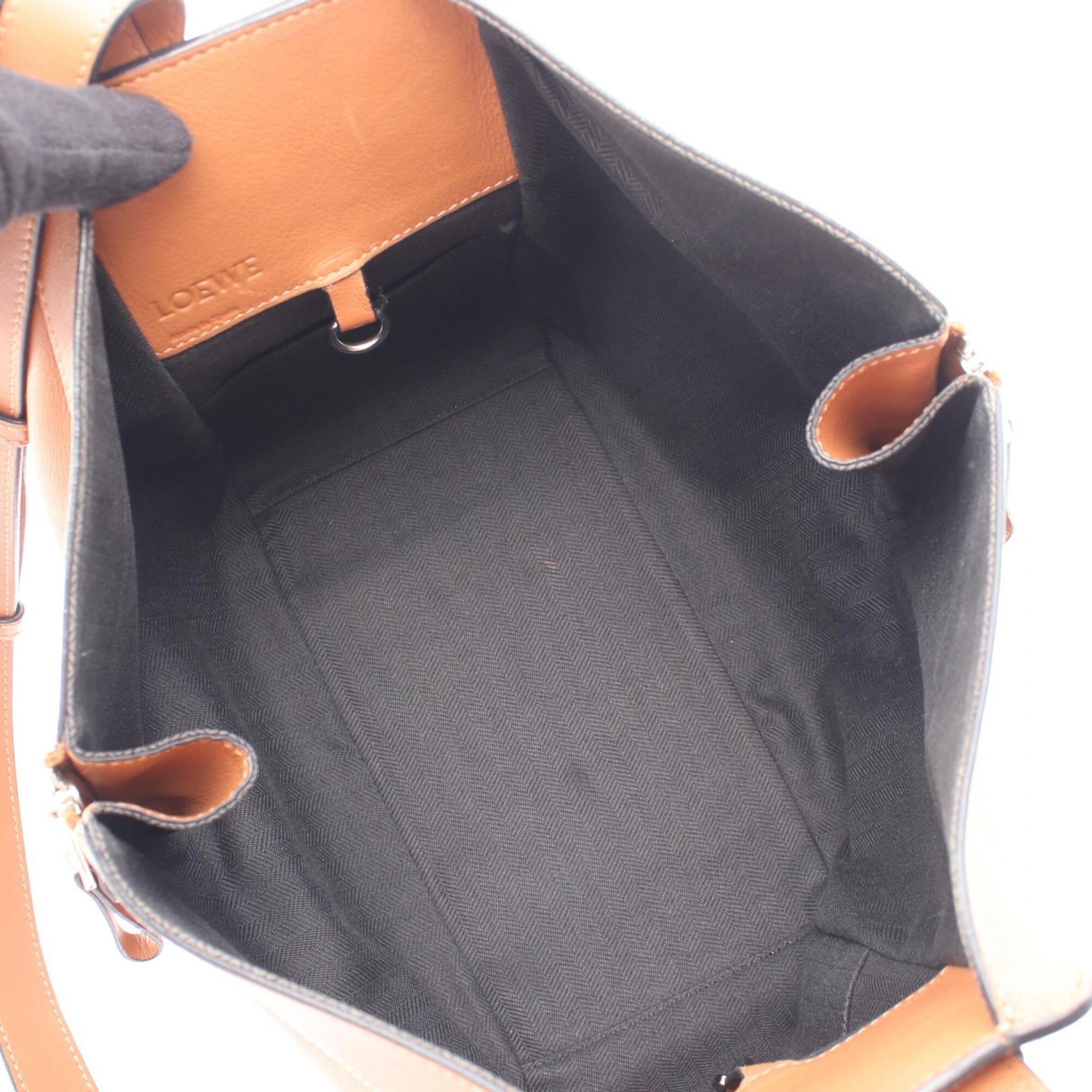 Loewe Brown Leather Handbag (Pre-Owned)