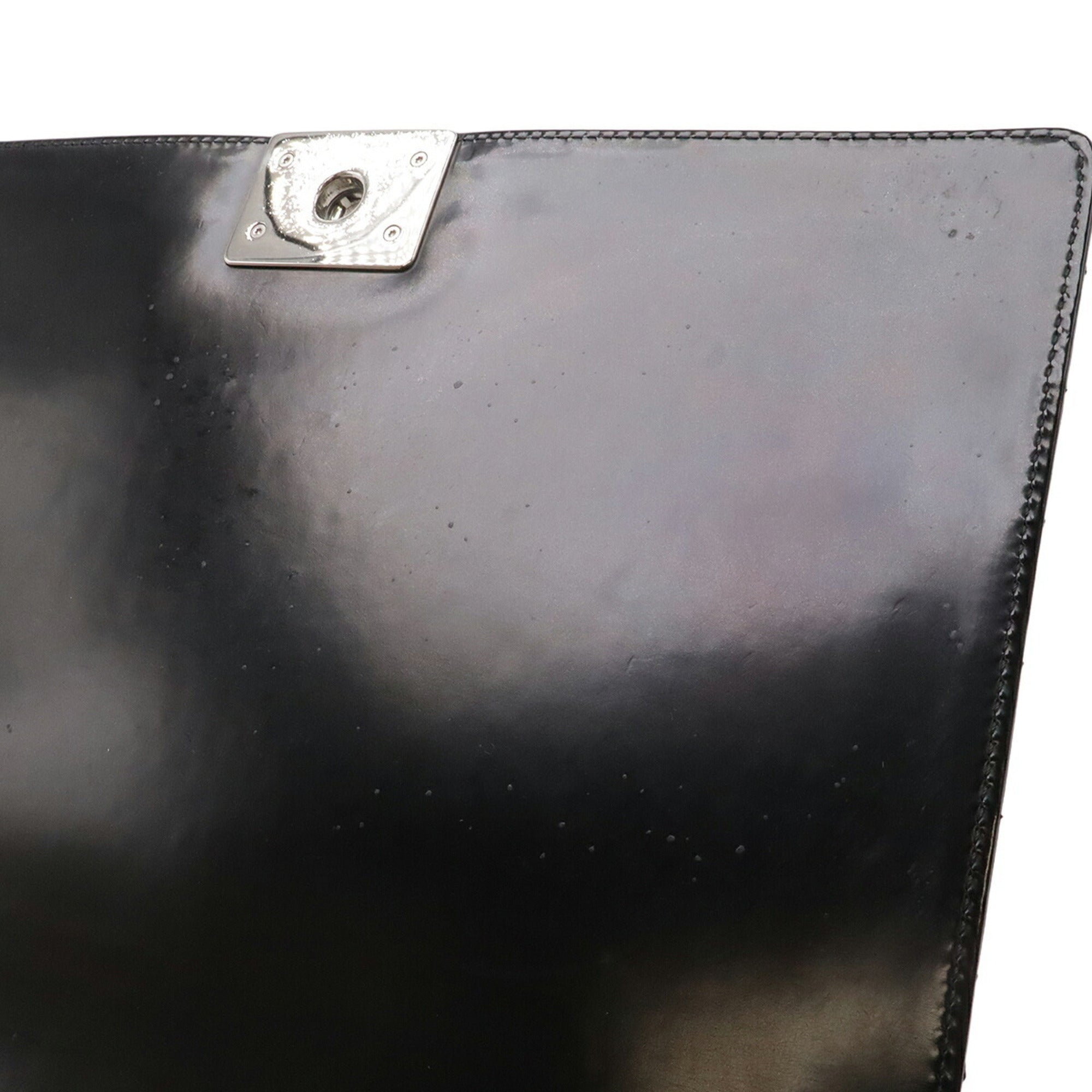 Chanel Black Shoulder Bag (Pre-Owned)