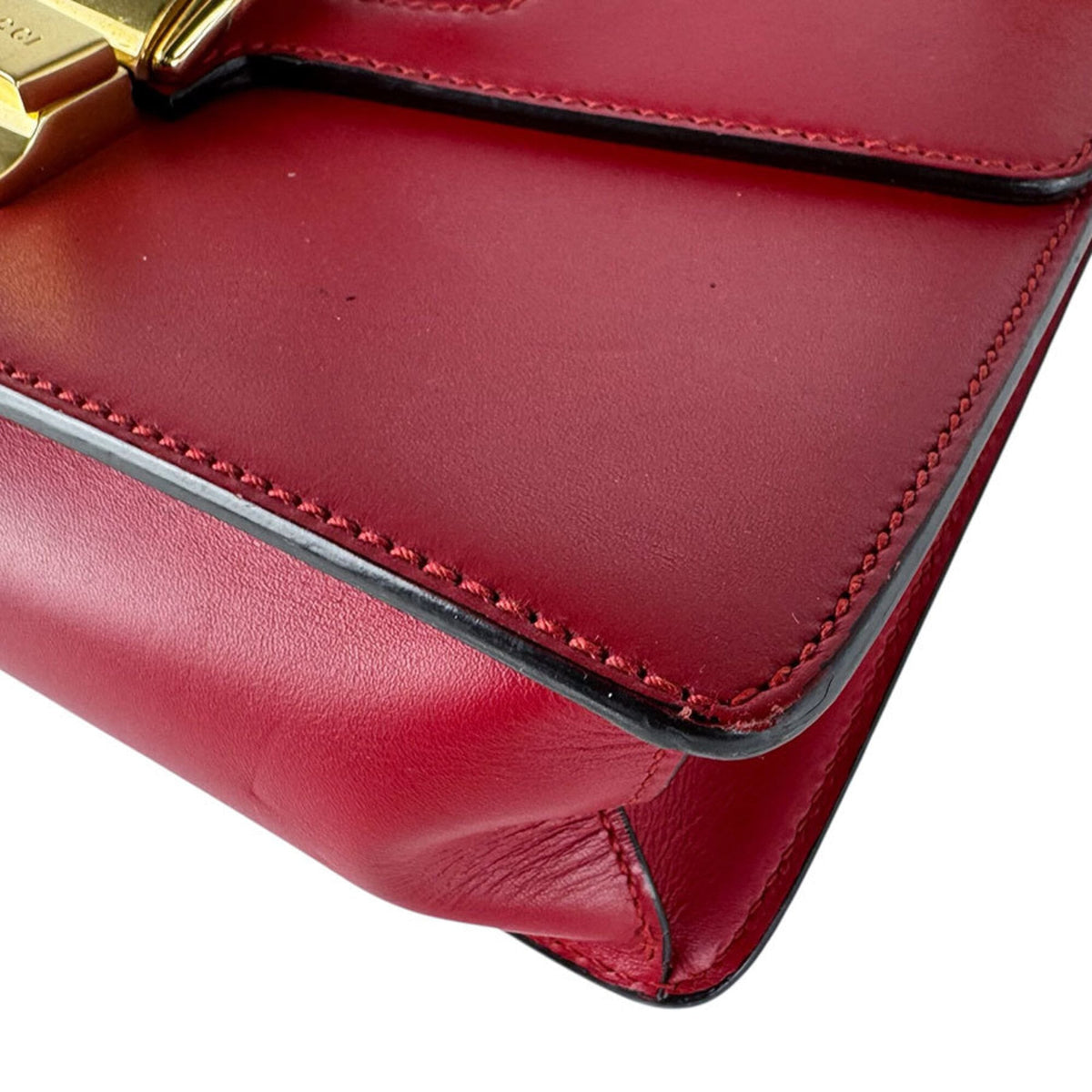 Gucci Red Color Leather Shoulder Bag (Pre-Owned)