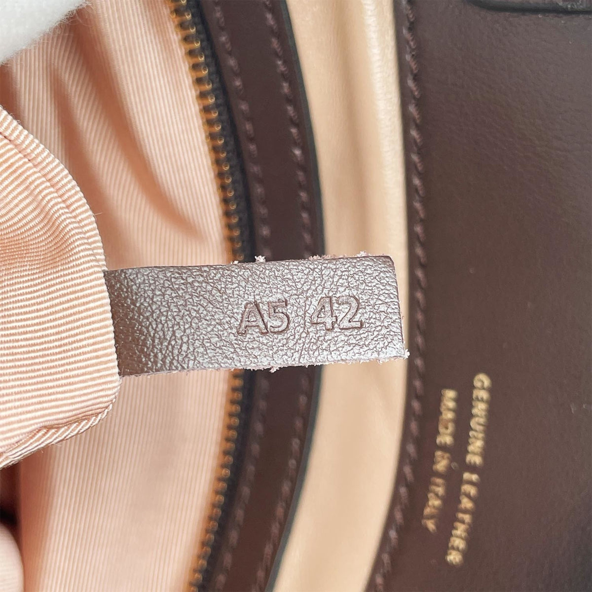 Tod's Beige Brown Pink Leather Handbag Shoulder Bag (Pre-Owned)