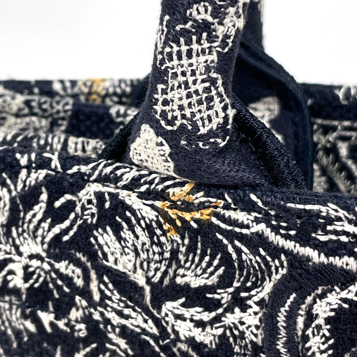 Christian Dior Navy Canvas Tote Bag (Pre-Owned)