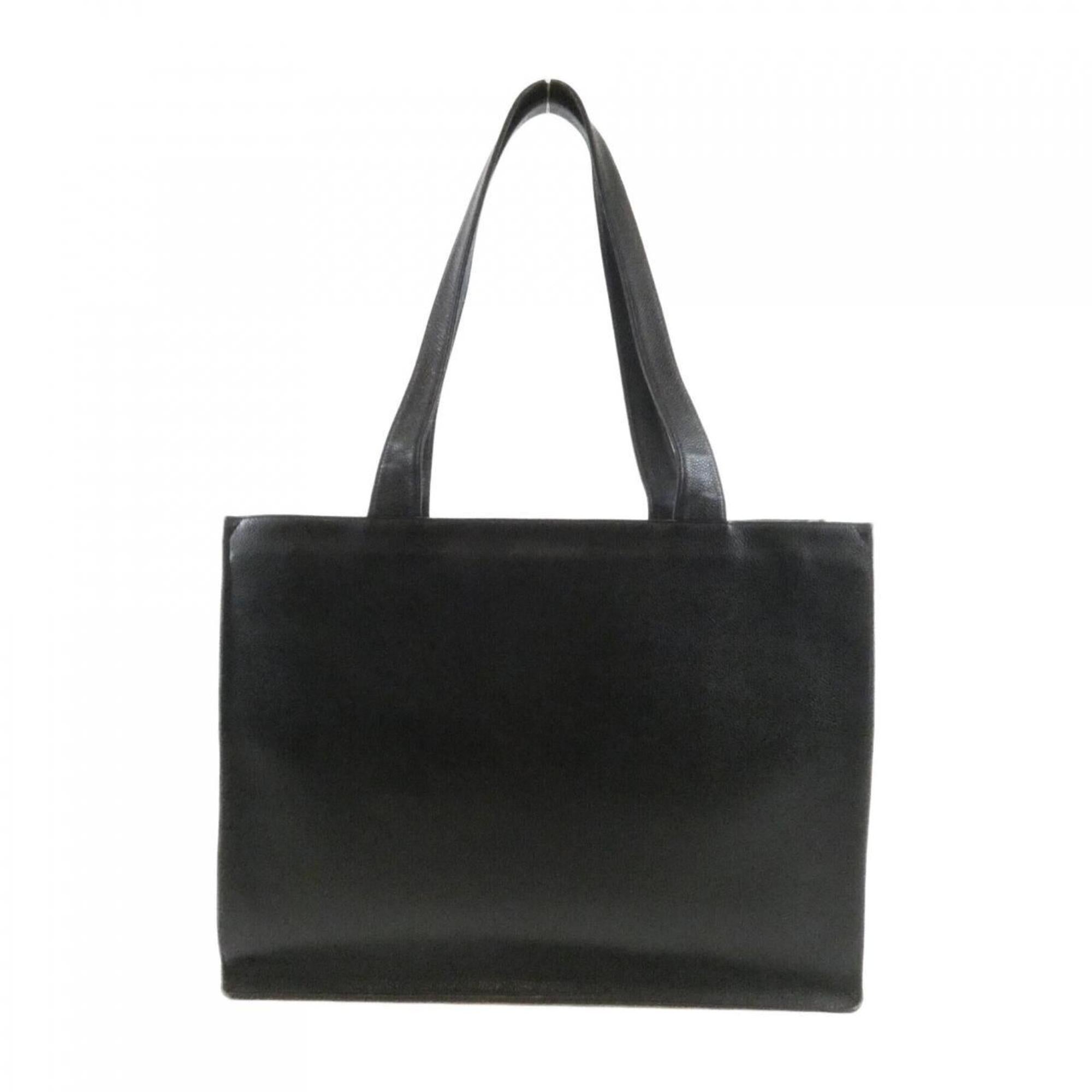 Chanel Black Grained Calfskin Handbag (Pre-Owned)