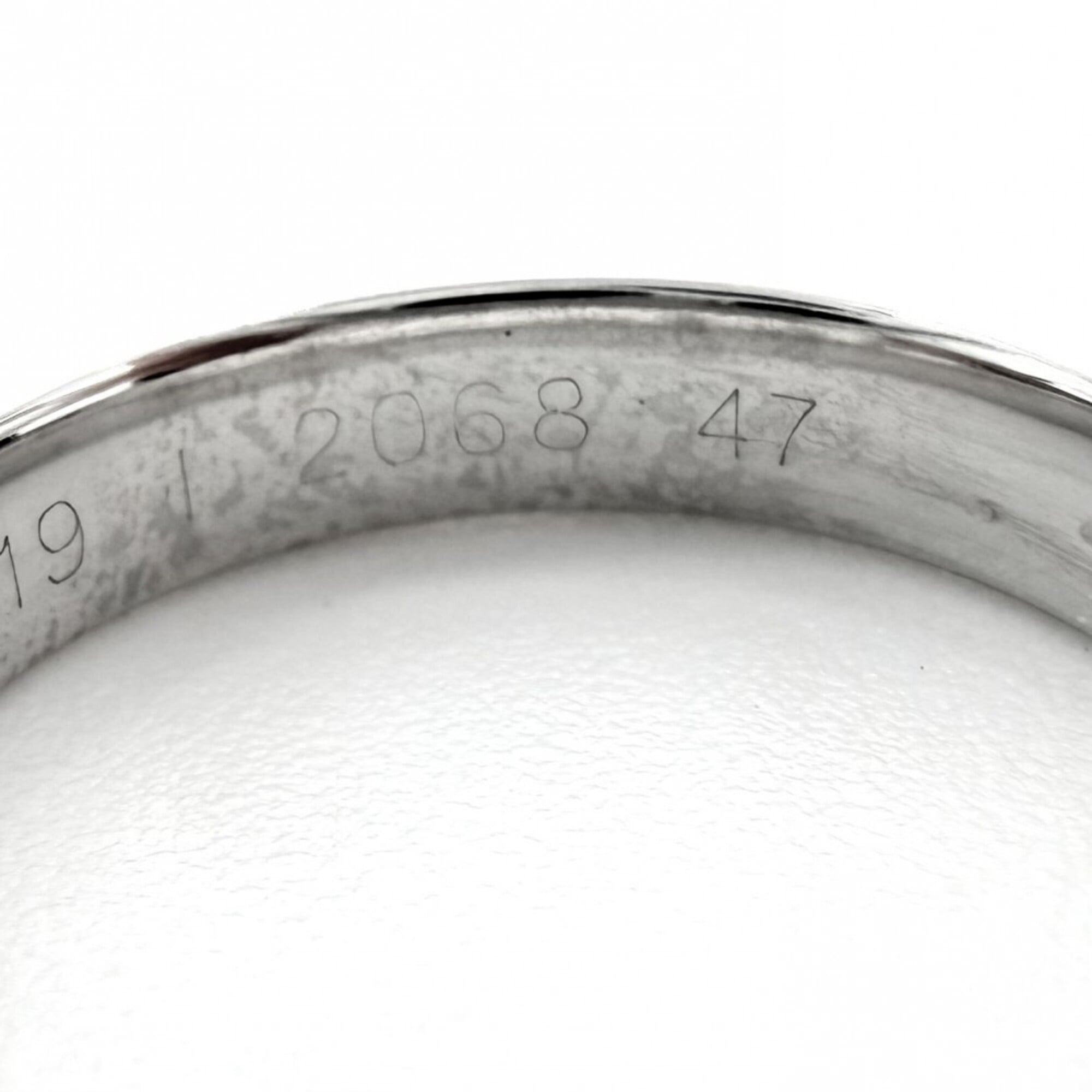Chanel White Gold (18K) Band Ring (Pre-Owned)