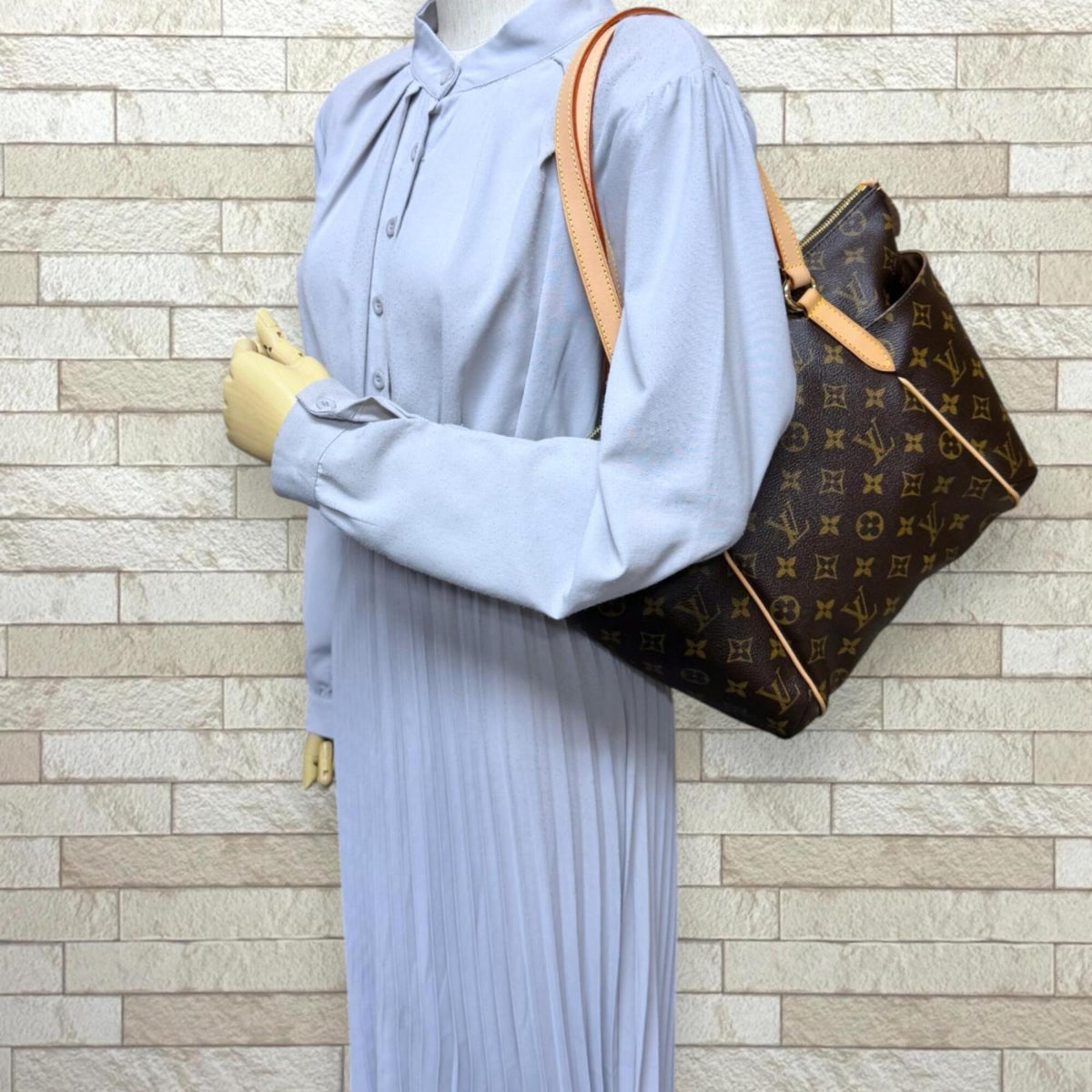Louis Vuitton Brown Monogram Or Monogram Canvas Tote Bag (Pre-Owned)